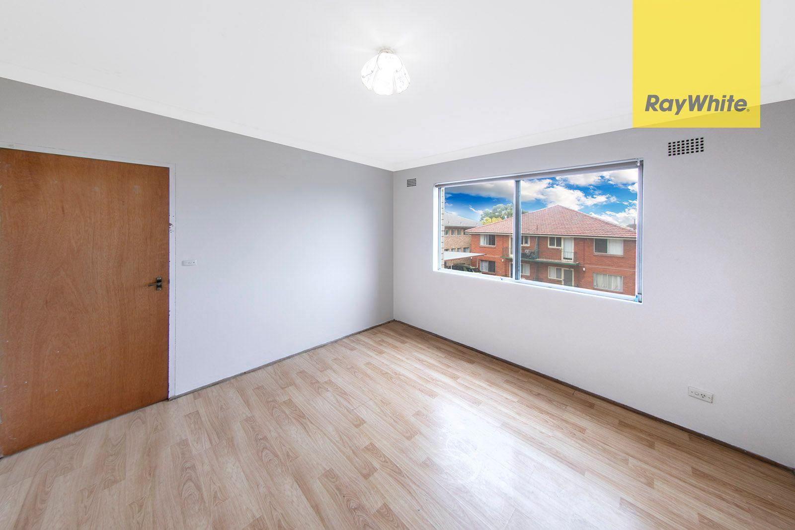 Conveniently Located !!!