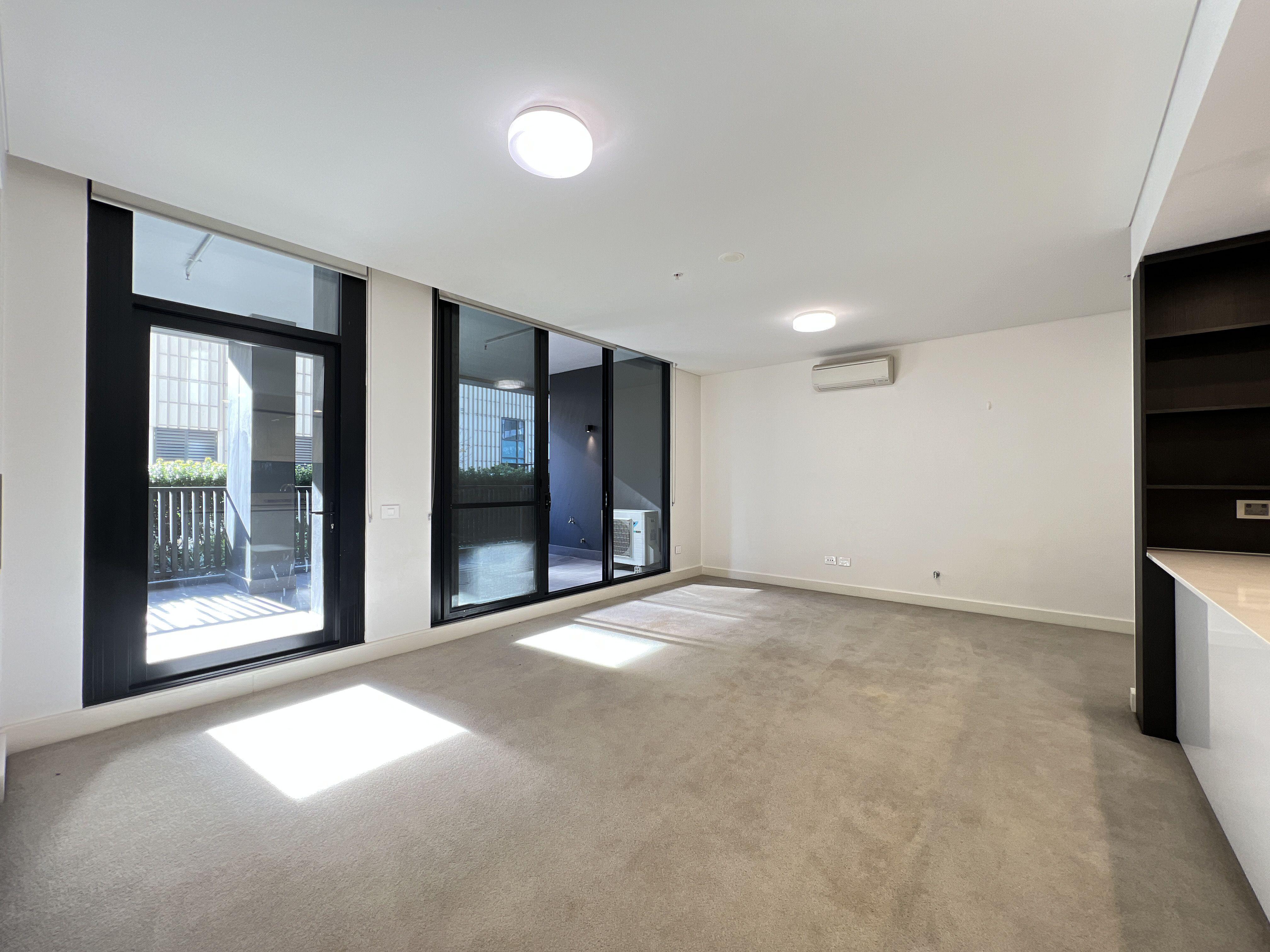 Prop-GPT: Apartment: NSW Wentworth Point, NSW 2127 Home For Rent