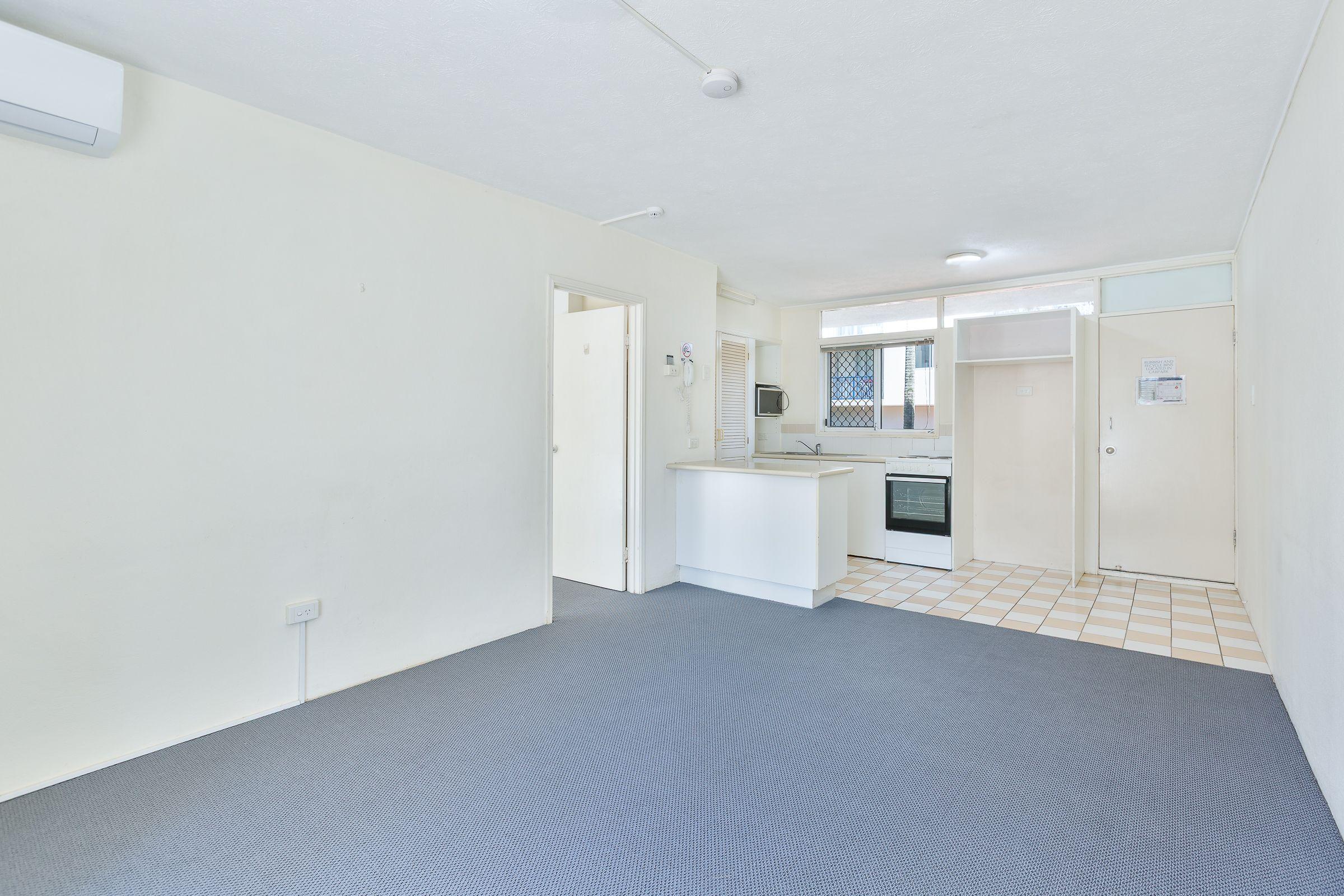 ONE BEDROOM IN 'RAFFLES ROYALE'