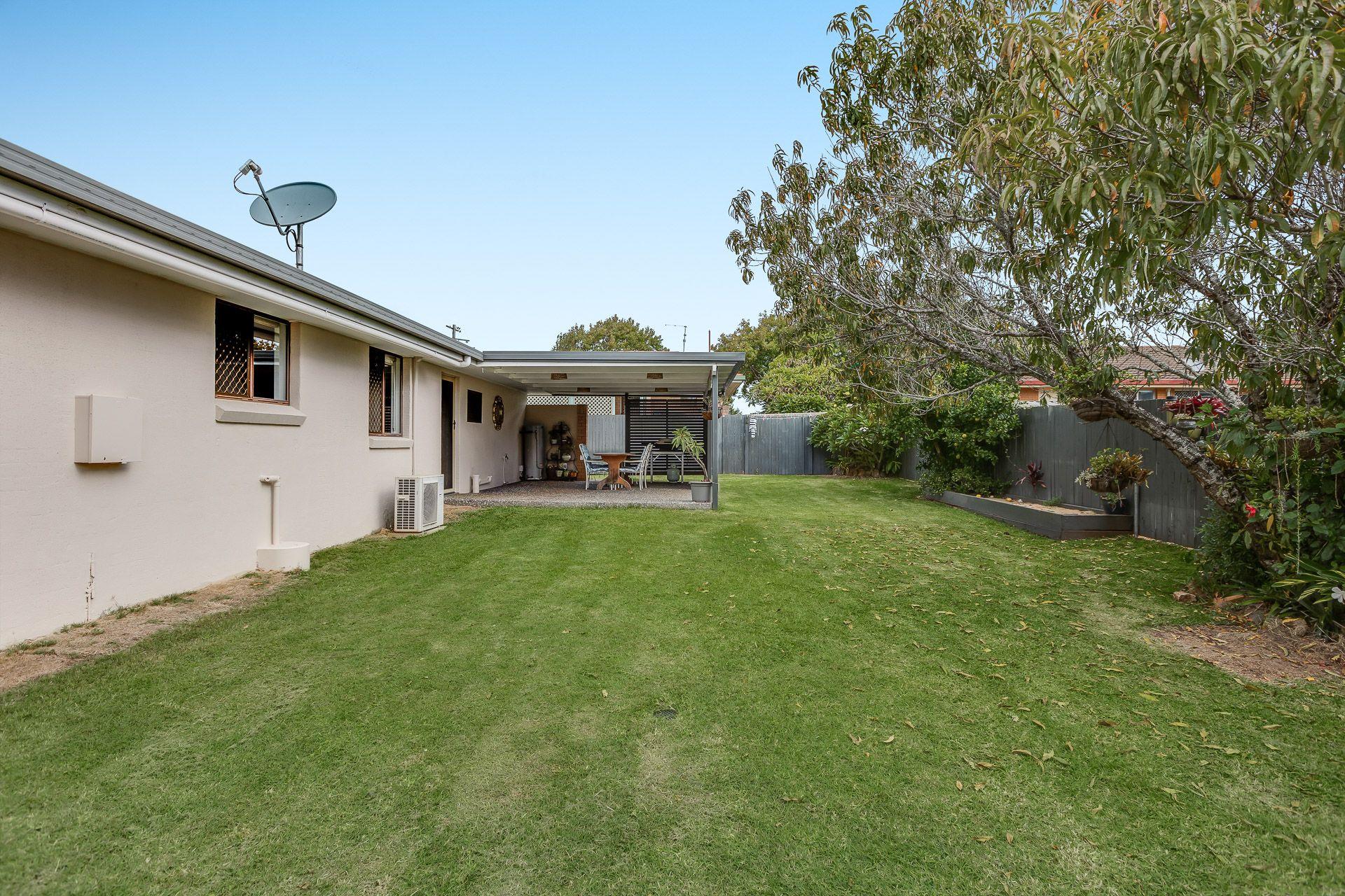 Spacious Family Home in Vibrant Newtown!
