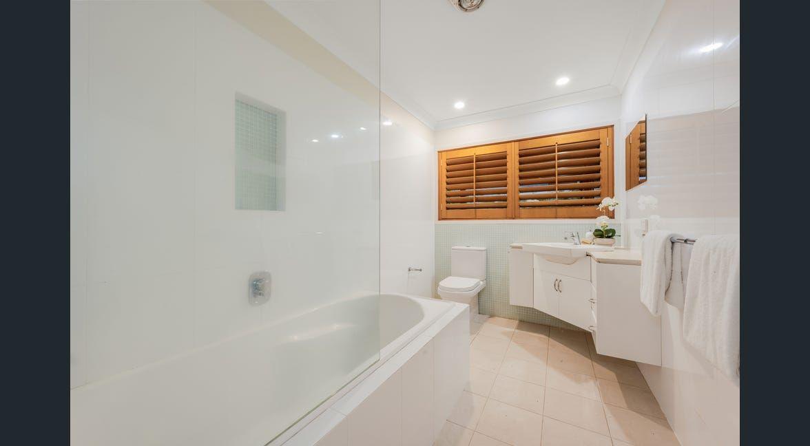 Stunning Family Retreat in Indooroopilly