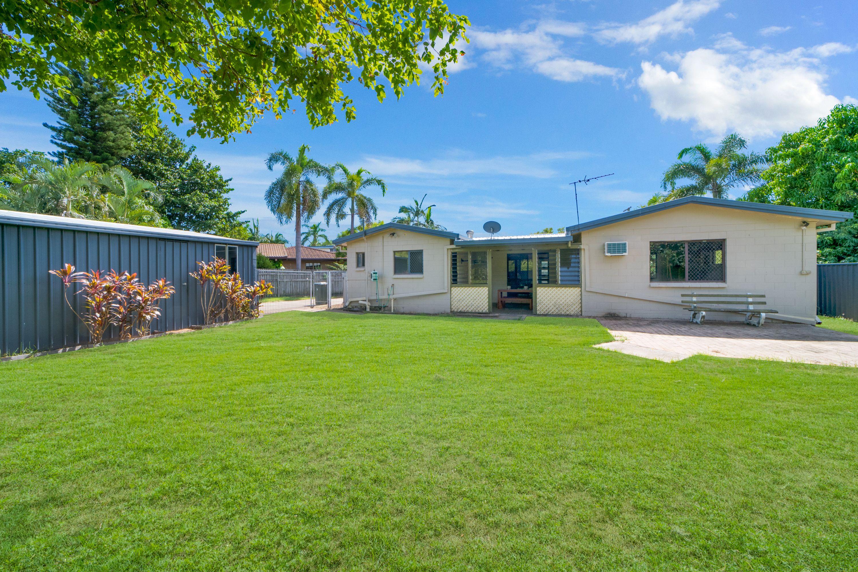 Large Family Home with Shed!