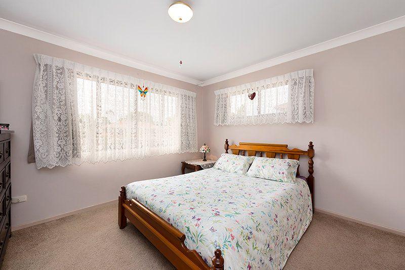Downstairs Rumpus - Large Family Home - Mansfield State High Catchment