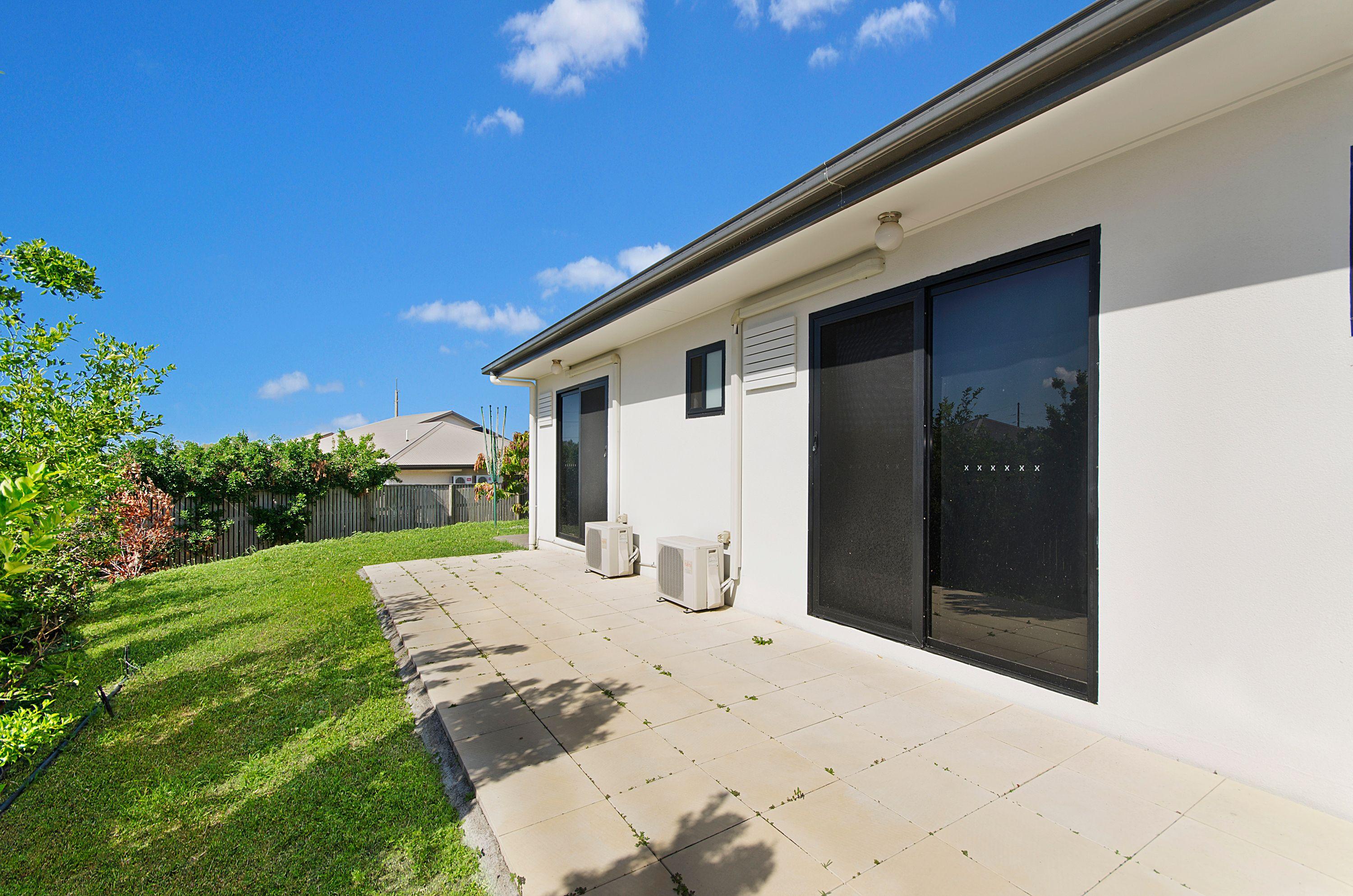 Share house Room Available - Bills Included!!!!