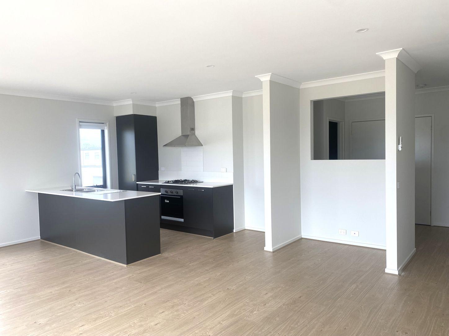 23 Pitton Walk, DONNYBROOK, VIC 3064 - House for Rent - harcourts.net