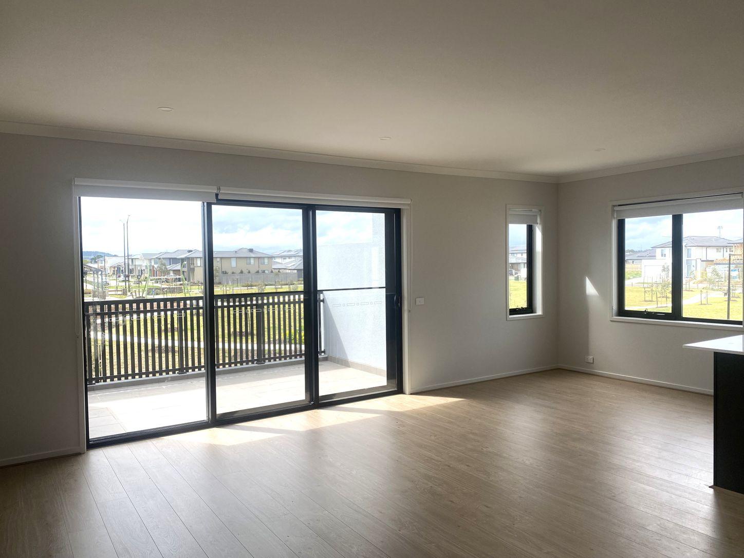 23 Pitton Walk, DONNYBROOK, VIC 3064 - House for Rent - harcourts.net