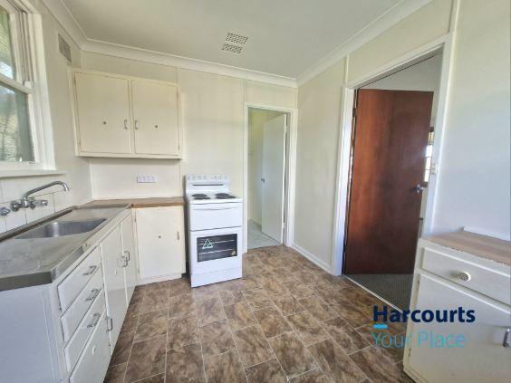 52 Marquesa Crescent, LETHBRIDGE PARK, NSW 2770 - House for Rent - harcourts.net