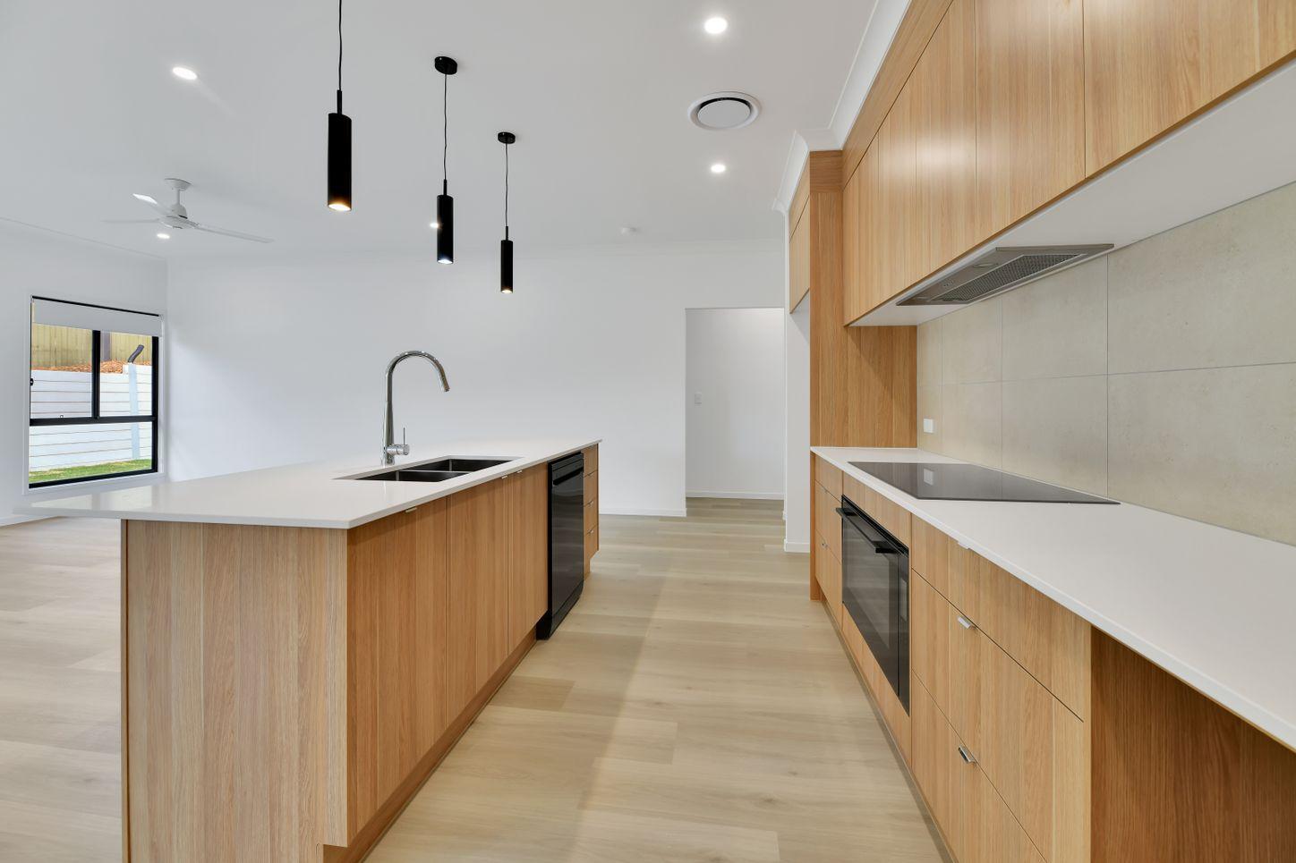 2/2 Tetragona Drive, ARANA HILLS, QLD 4054 - House for Rent - harcourts.net