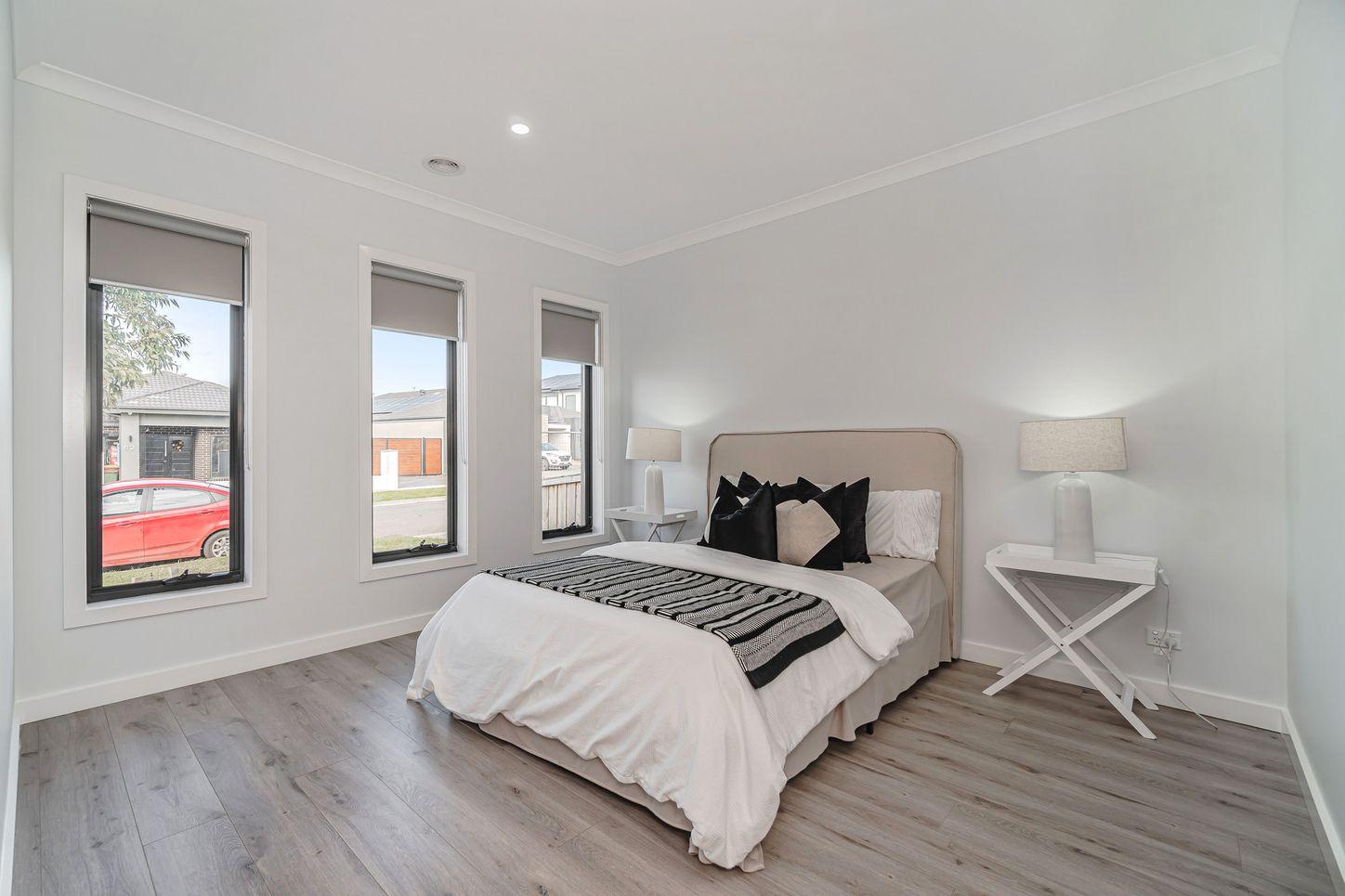 65 Barkers Crescent, MICKLEHAM, VIC 3064 - House for Rent - harcourts.net