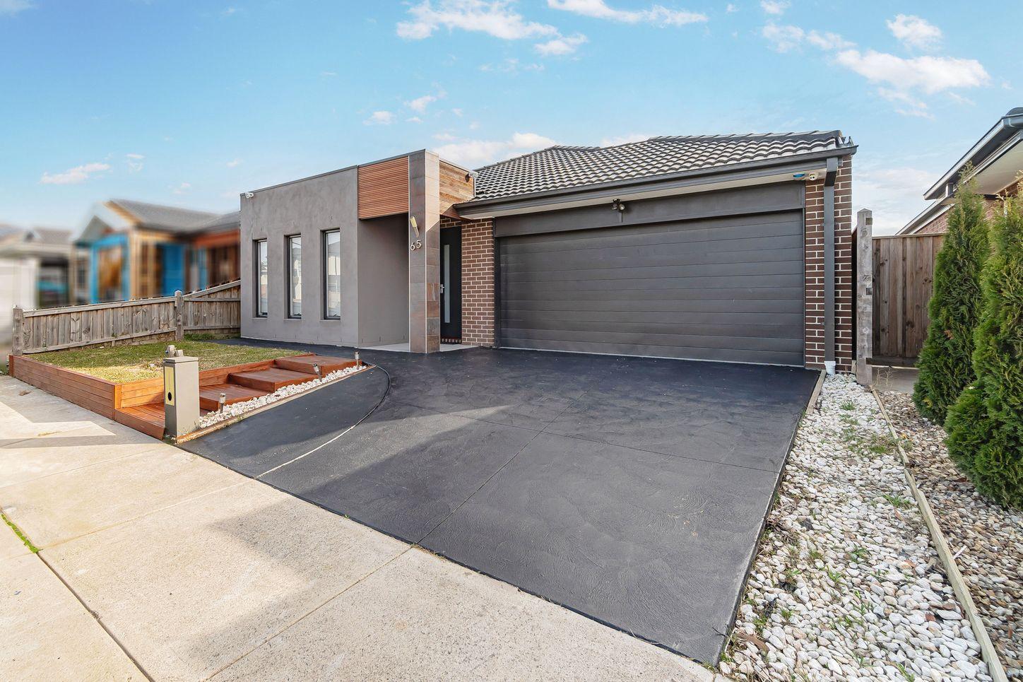 65 Barkers Crescent, MICKLEHAM, VIC 3064 - House for Rent - harcourts.net