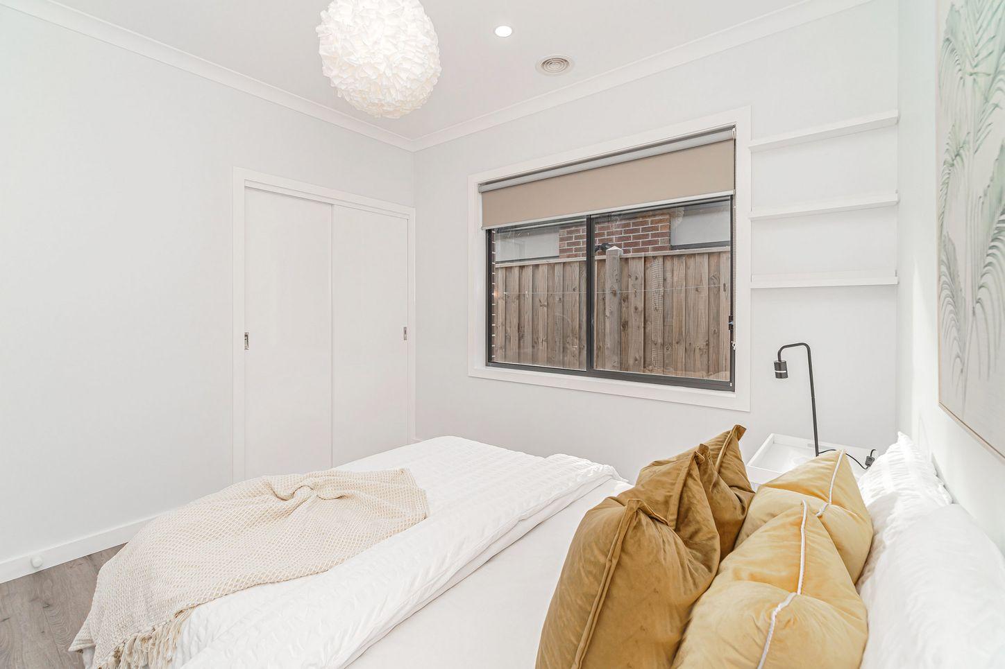 65 Barkers Crescent, MICKLEHAM, VIC 3064 - House for Rent - harcourts.net