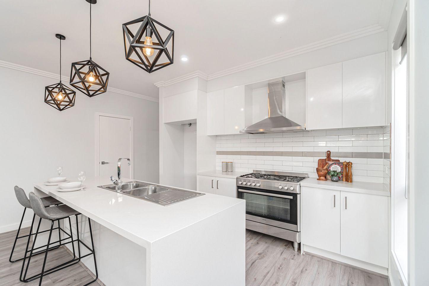 65 Barkers Crescent, MICKLEHAM, VIC 3064 - House for Rent - harcourts.net