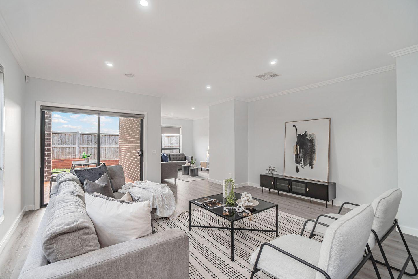 65 Barkers Crescent, MICKLEHAM, VIC 3064 - House for Rent - harcourts.net