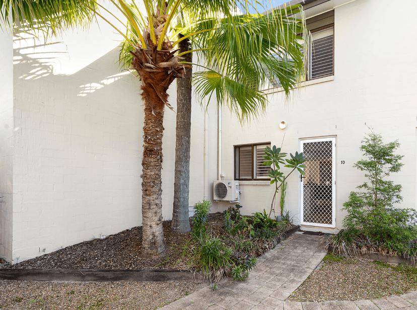 Prop-GPT: House: QLD Noosaville, QLD 4566 Queensland 4566