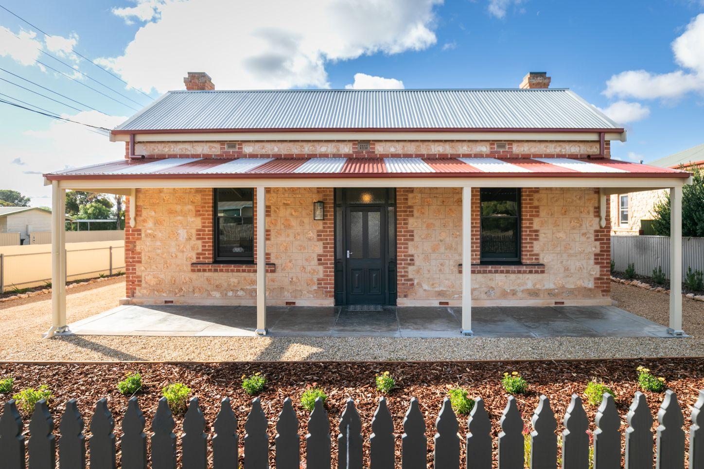 Prop-GPT: House: SA Murray Bridge, SA 5253 South Australia 5253