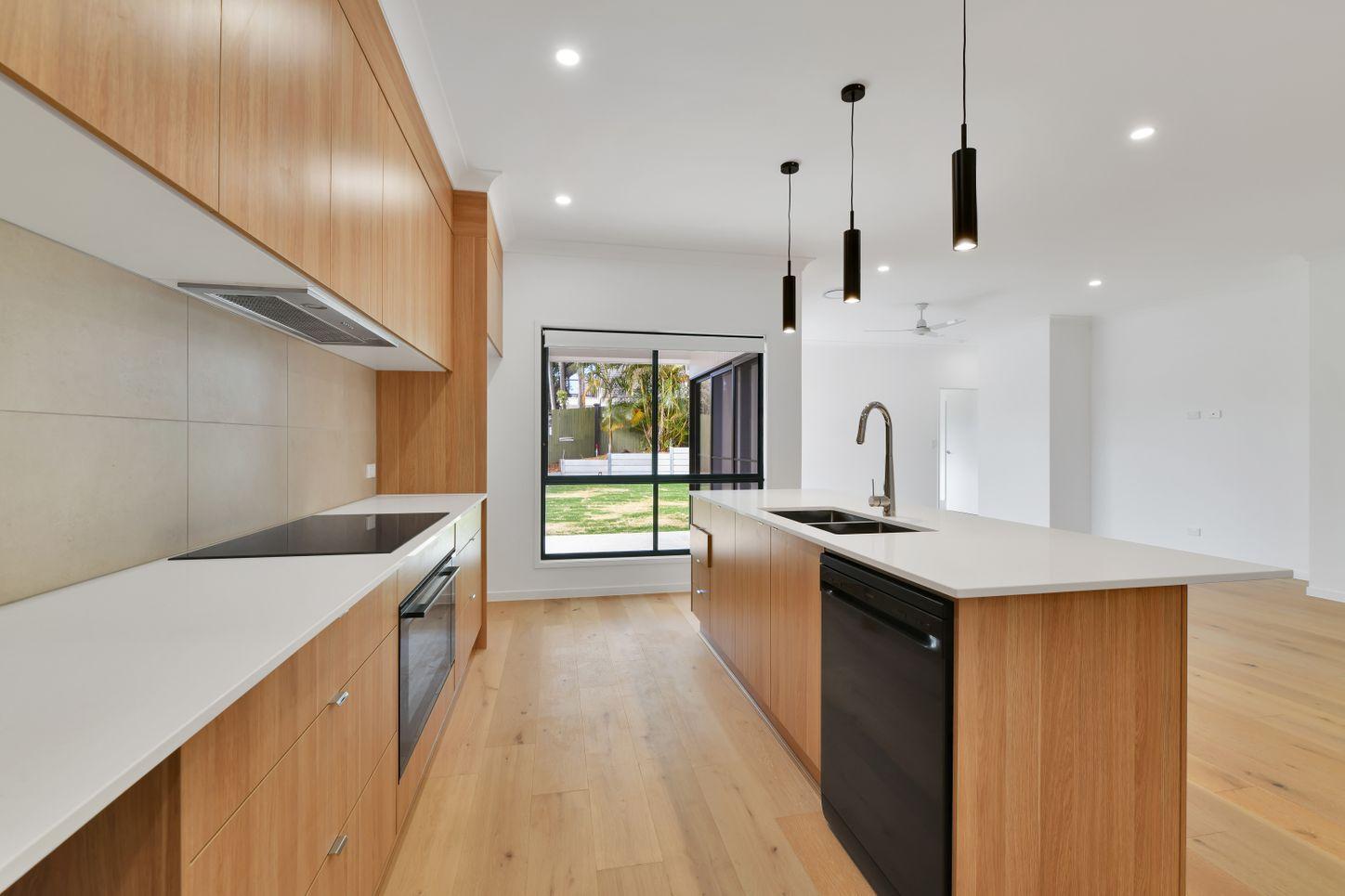 1/2 Tetragona Drive, ARANA HILLS, QLD 4054 - House for Rent - harcourts.net