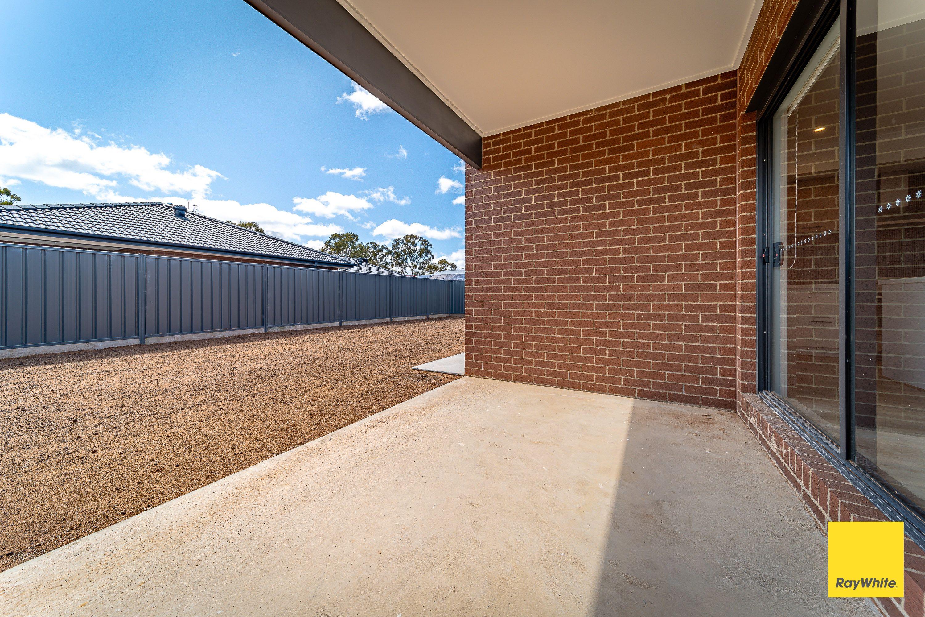 Stunning 4 Bedroom Home in Jackass Flat