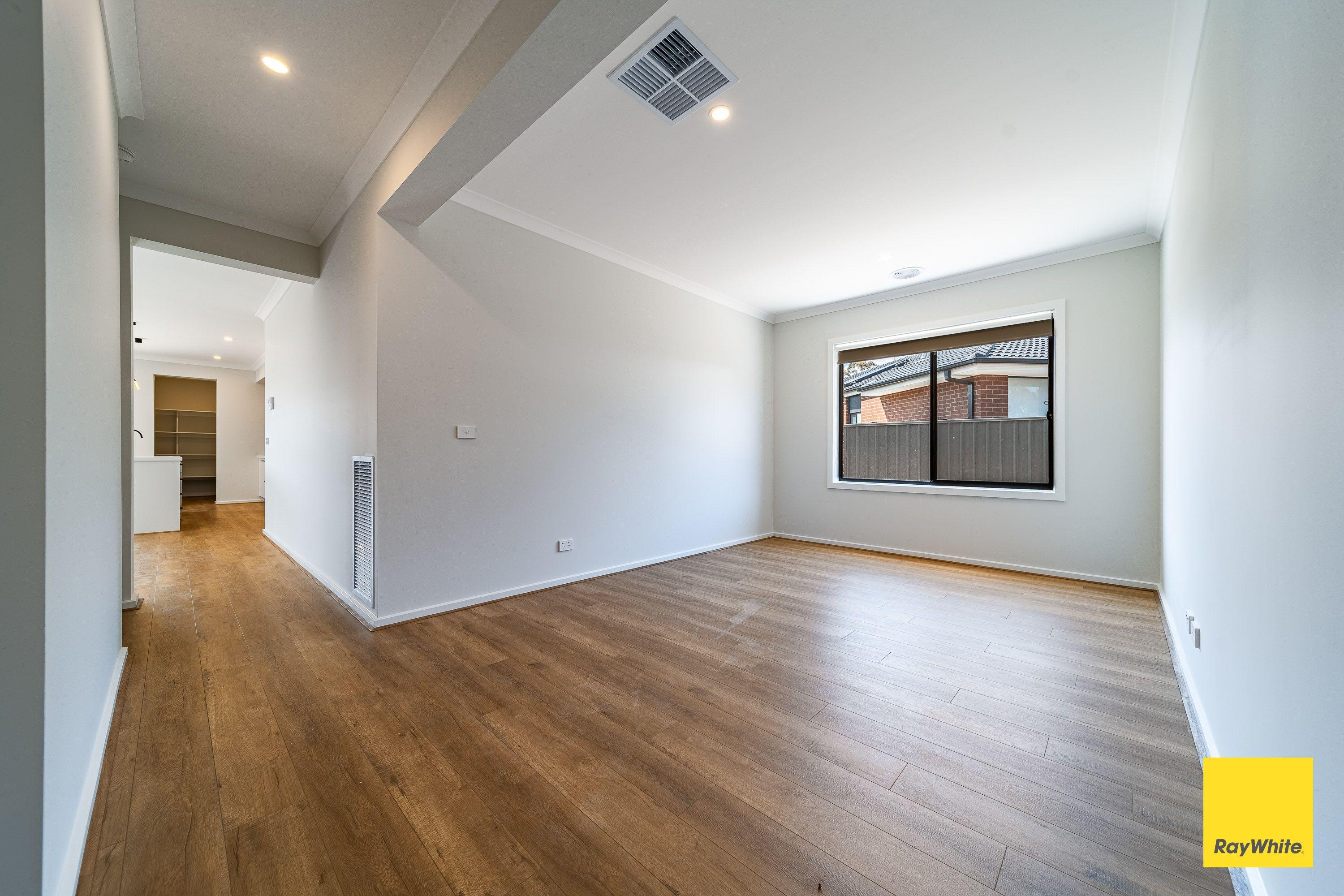 Stunning 4 Bedroom Home in Jackass Flat