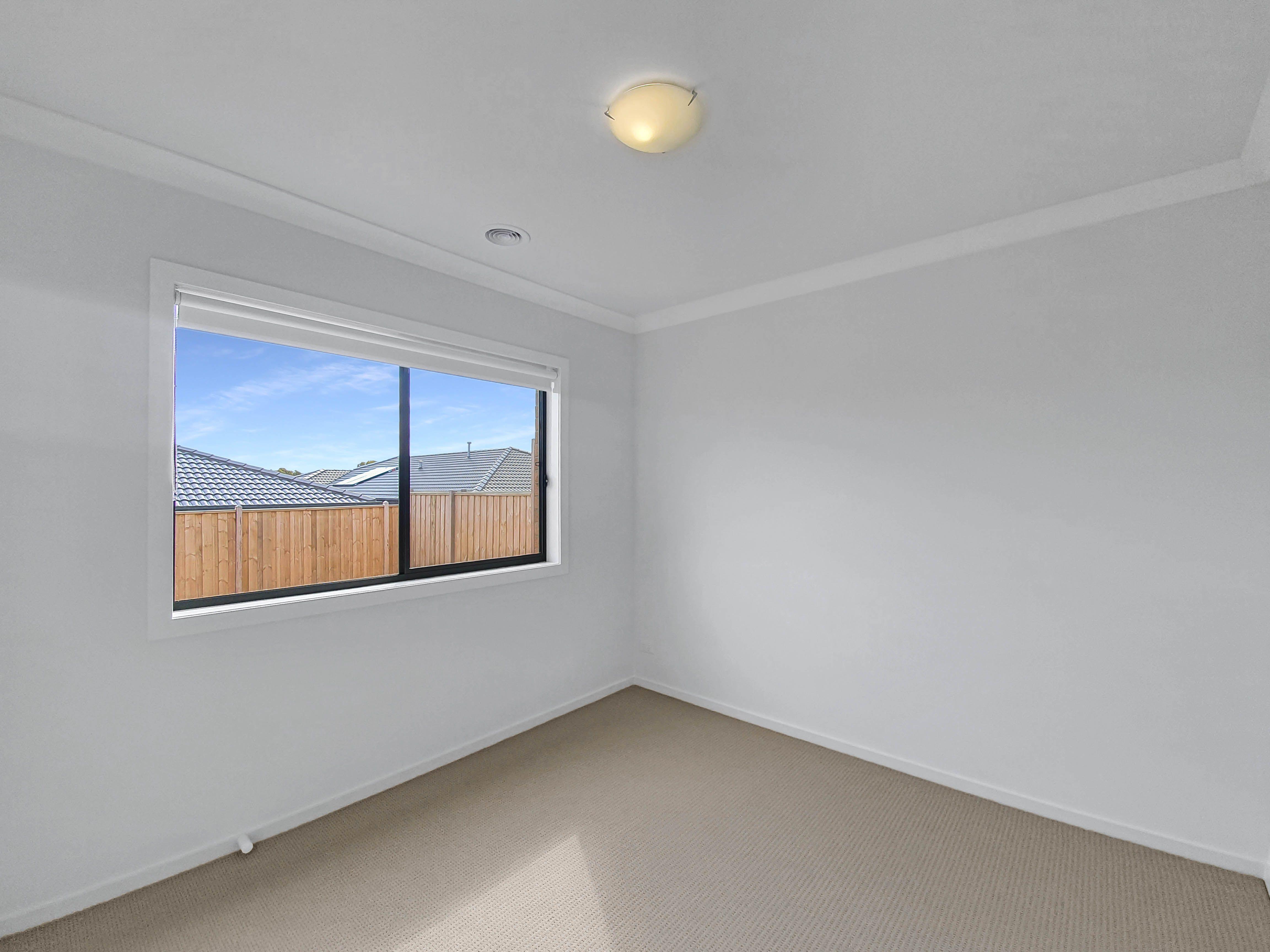 Family Home in Prime Charlemont Location