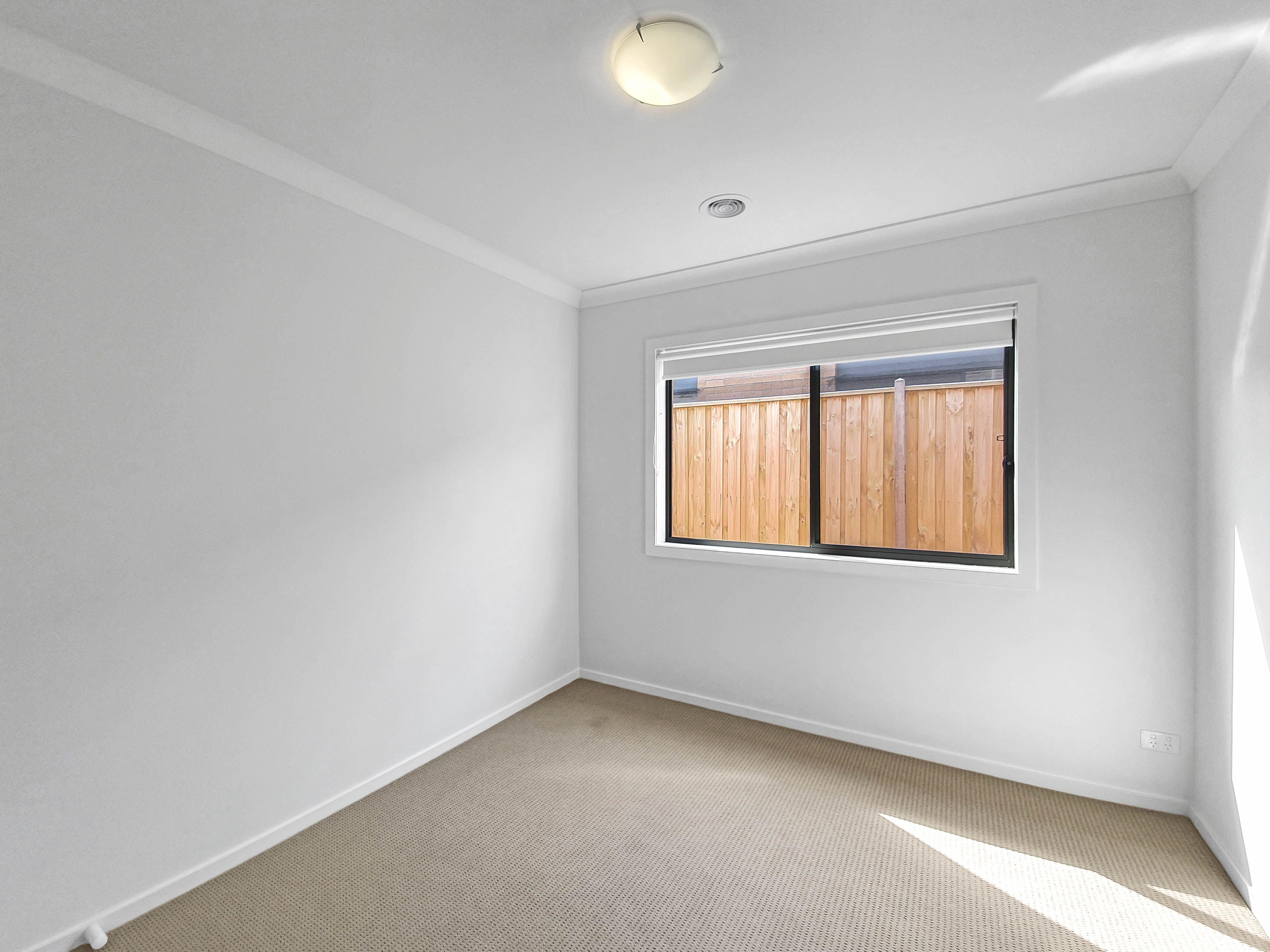 Family Home in Prime Charlemont Location