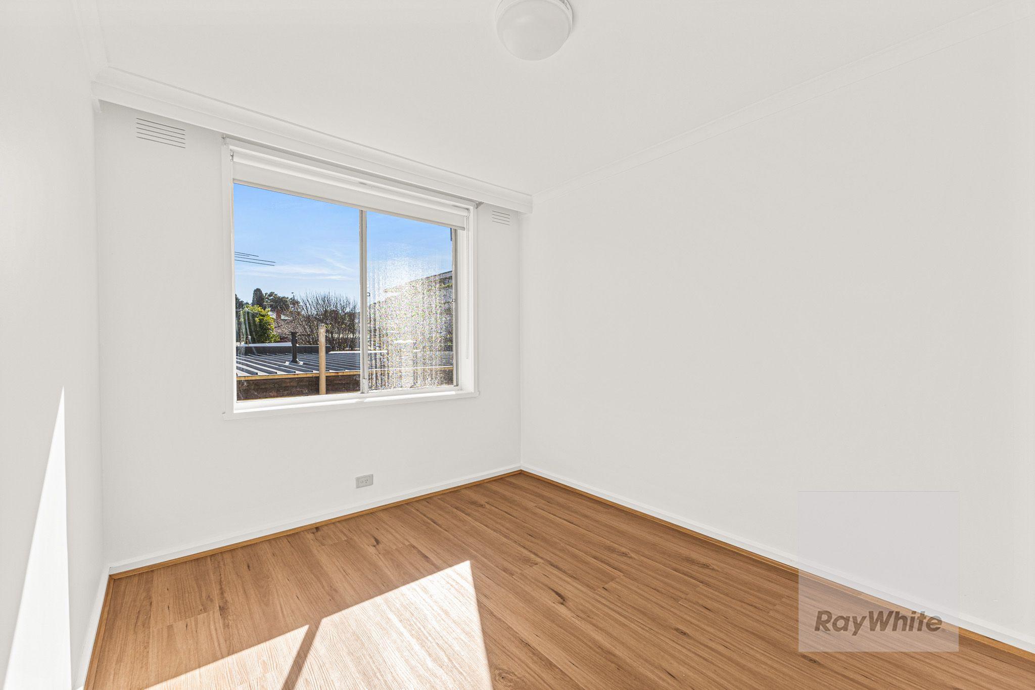 Renovated Gem in Heart of Hawthorn!