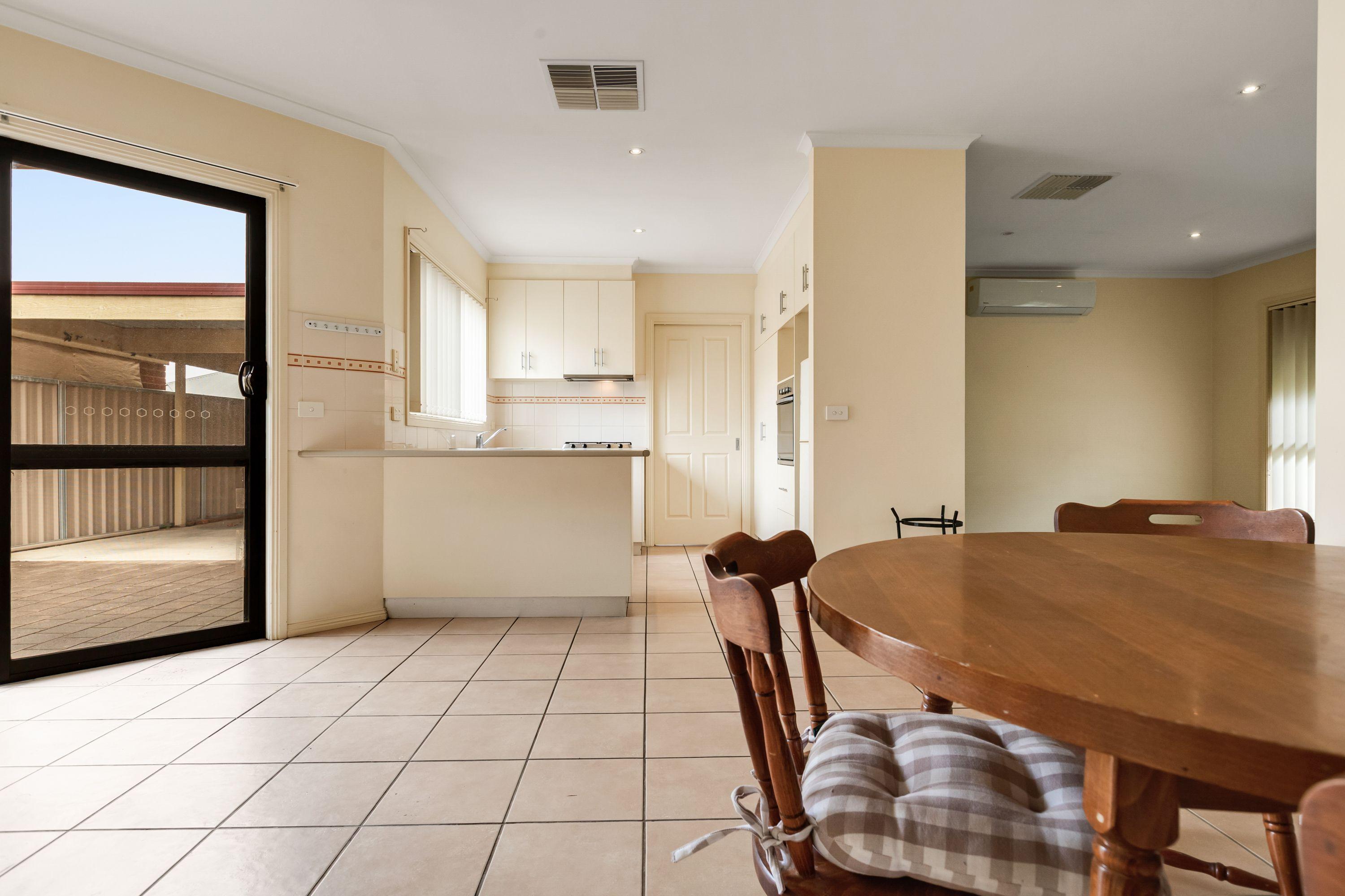 Spacious Unit