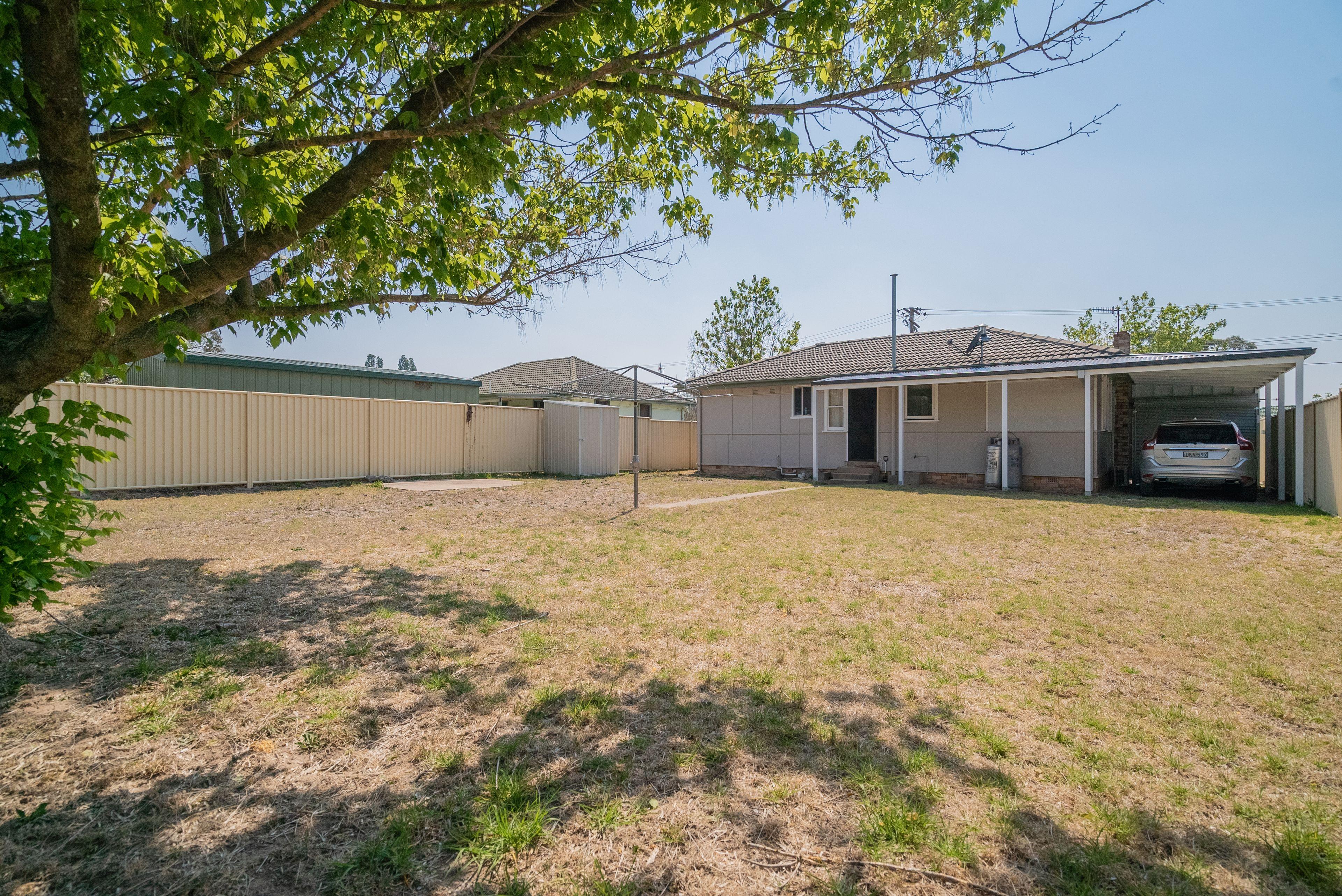 House for Rent: East Armidale, NSW 2350, NSW, 2350