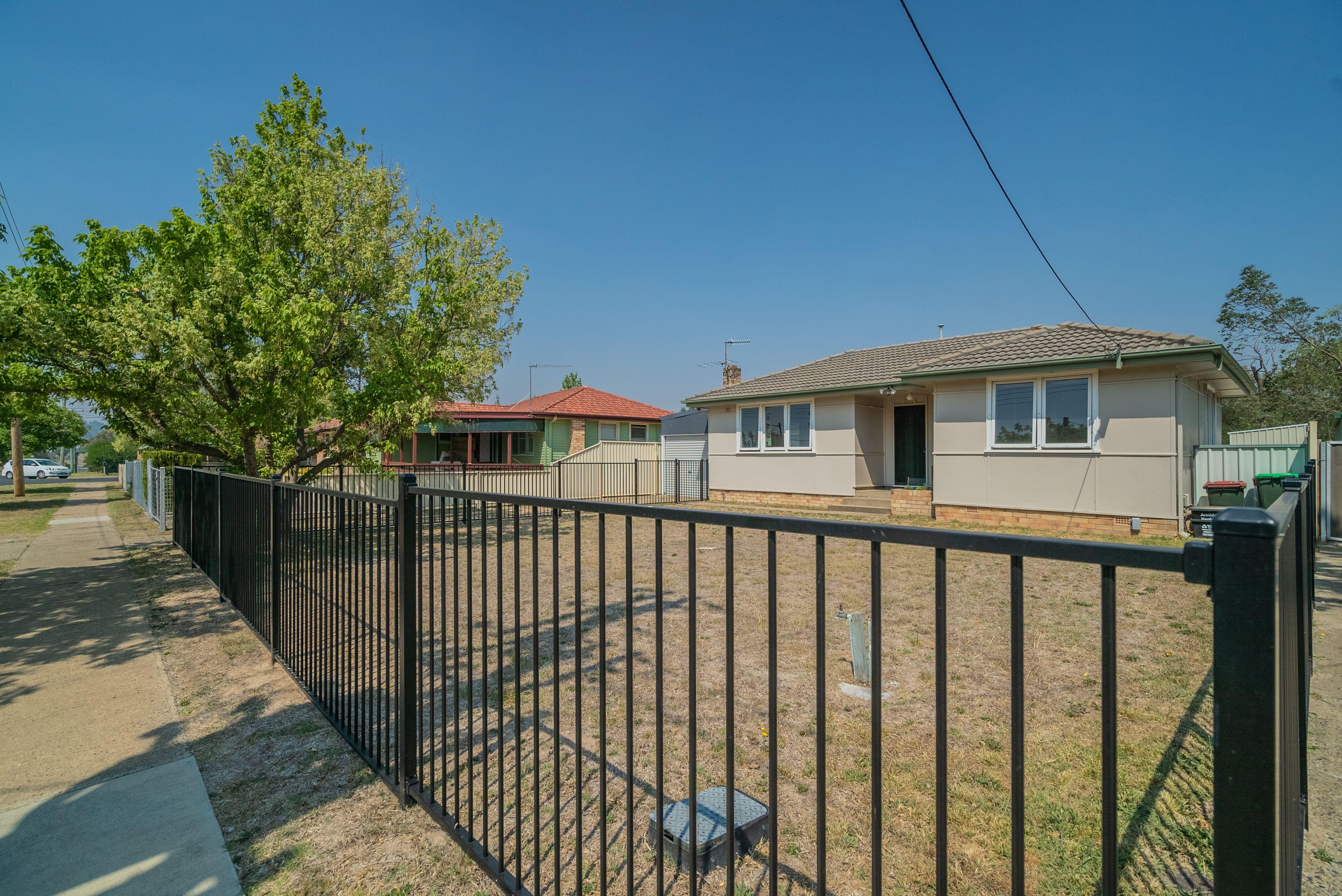 House for Rent: East Armidale, NSW 2350, NSW, 2350