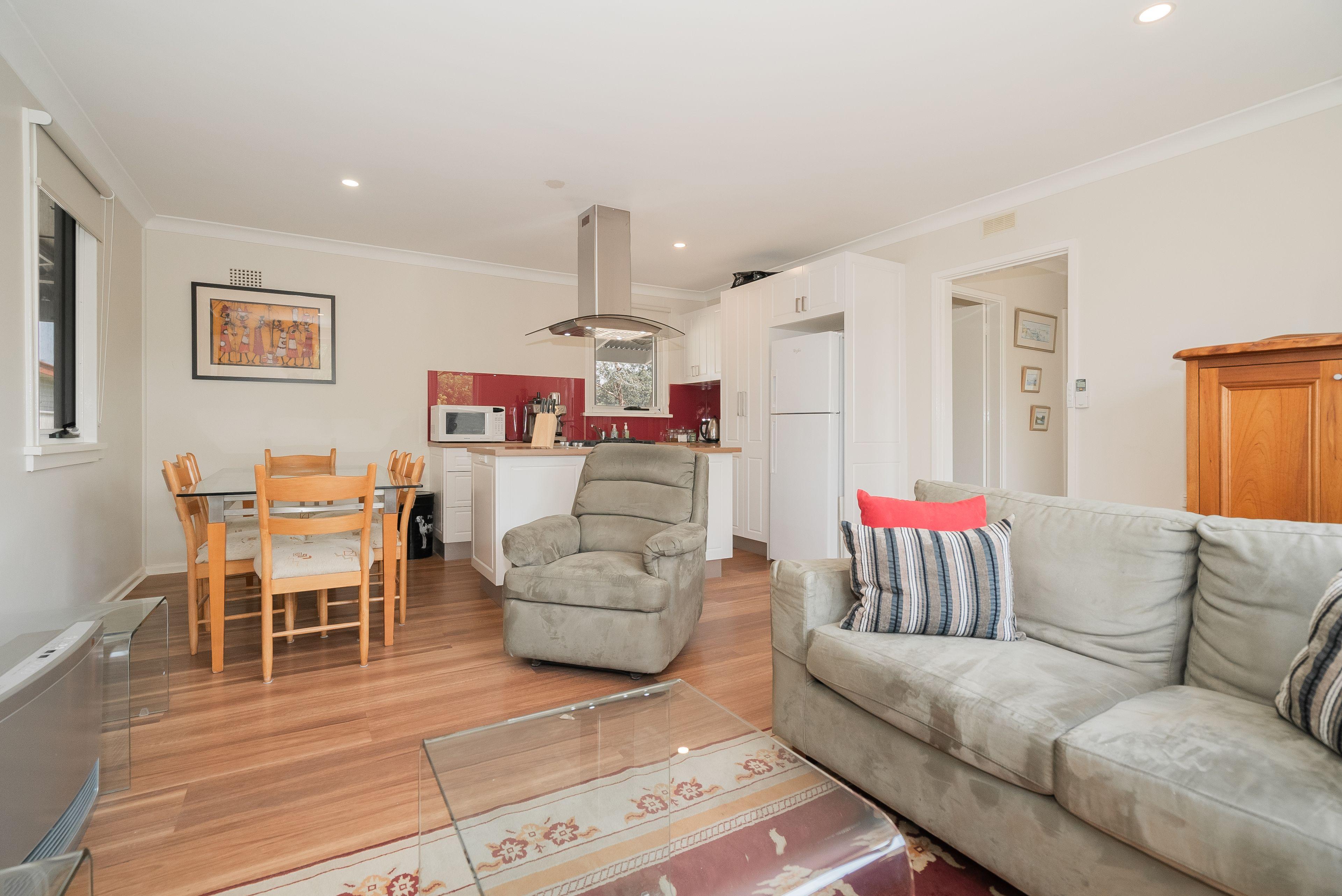 House for Rent: East Armidale, NSW 2350, NSW, 2350
