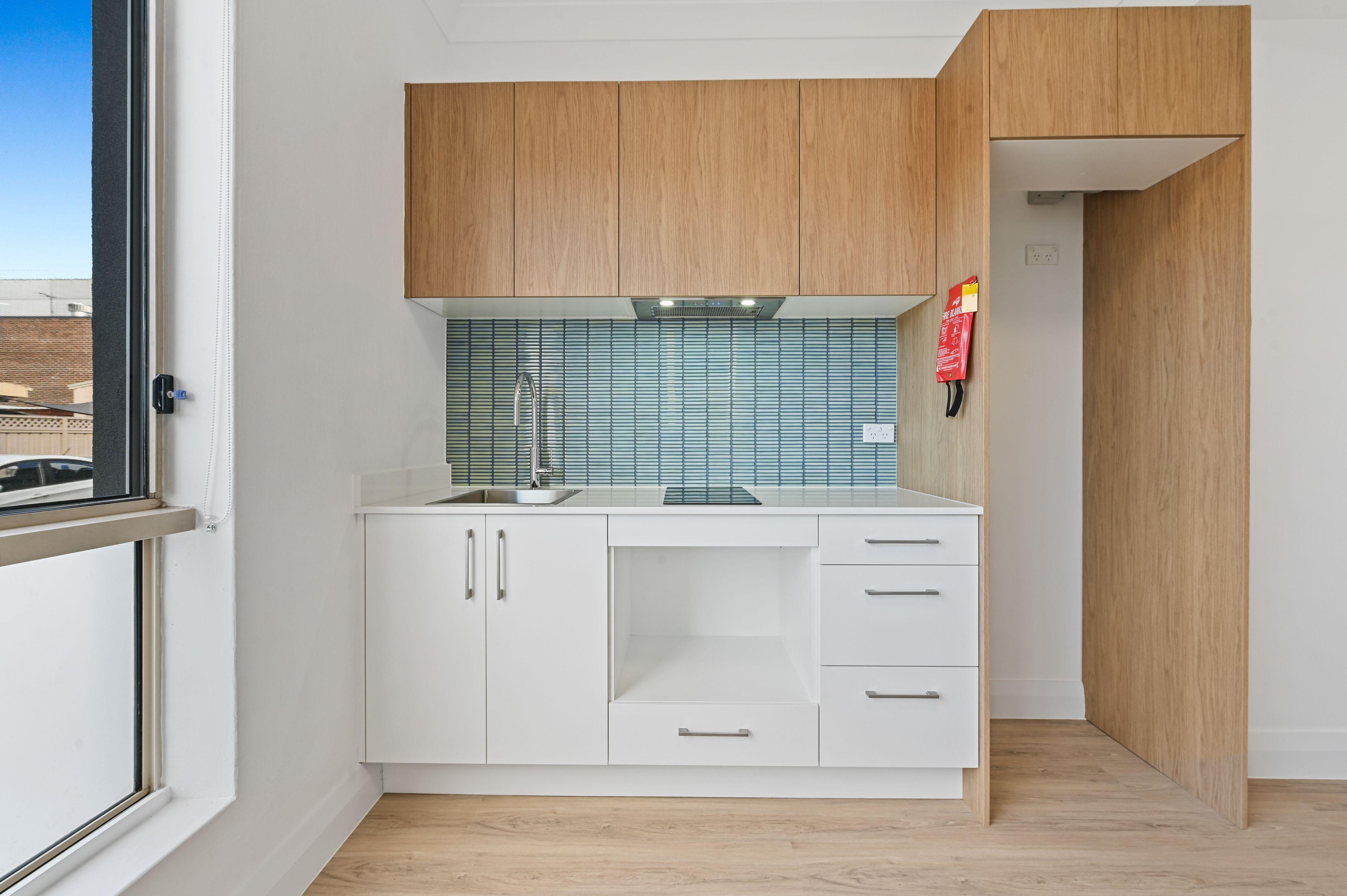 Contemporary Bayside Studio Residence