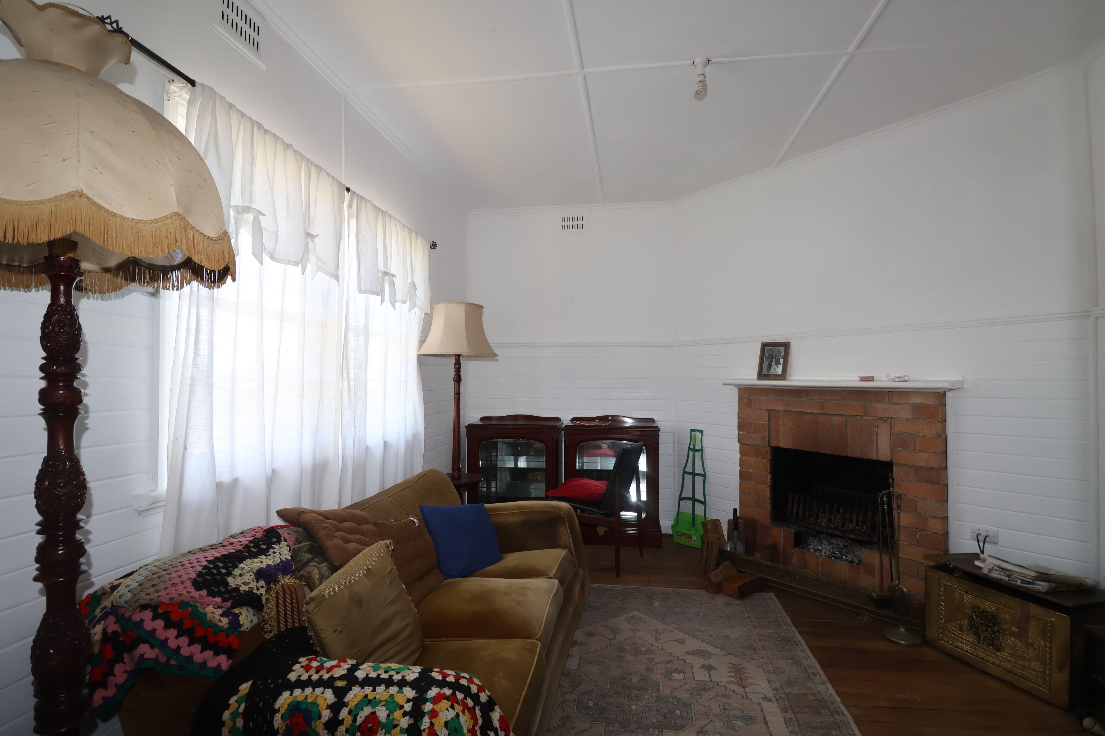 House for Rent: Glen Innes, NSW 2370, NSW, 2370