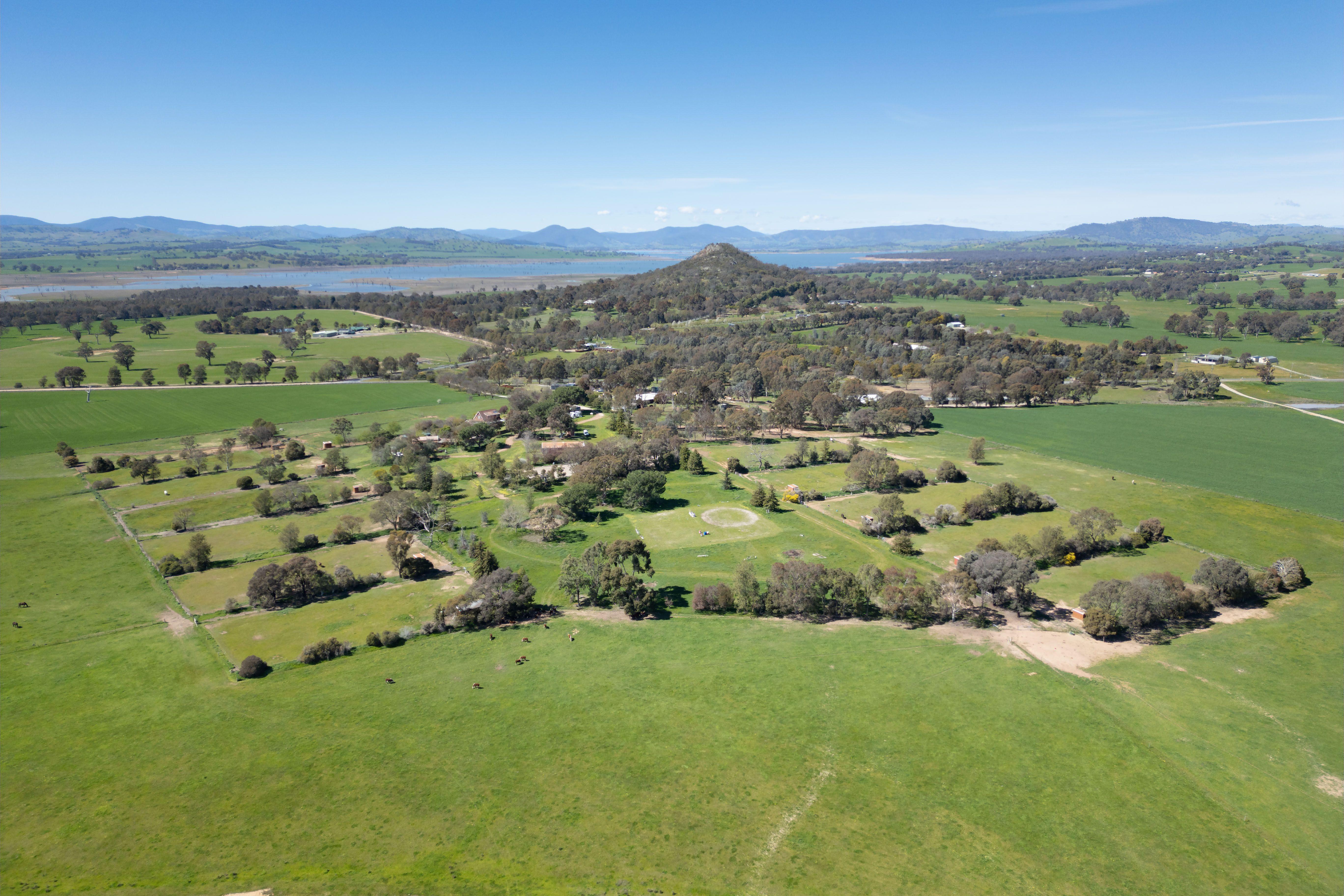 Unique Table Top property with endless potential