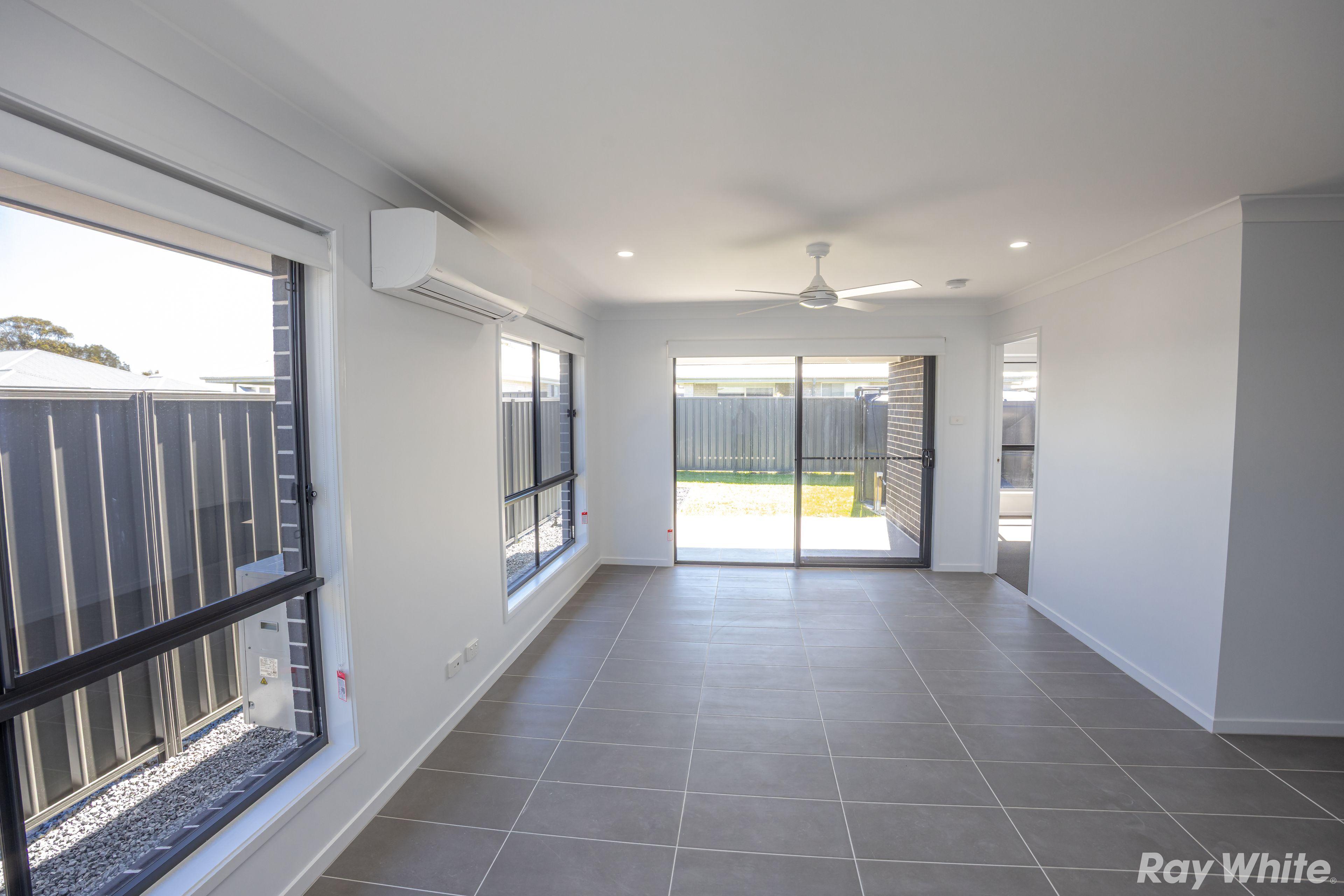 BEAUTIFUL NEW DUPLEX!!
