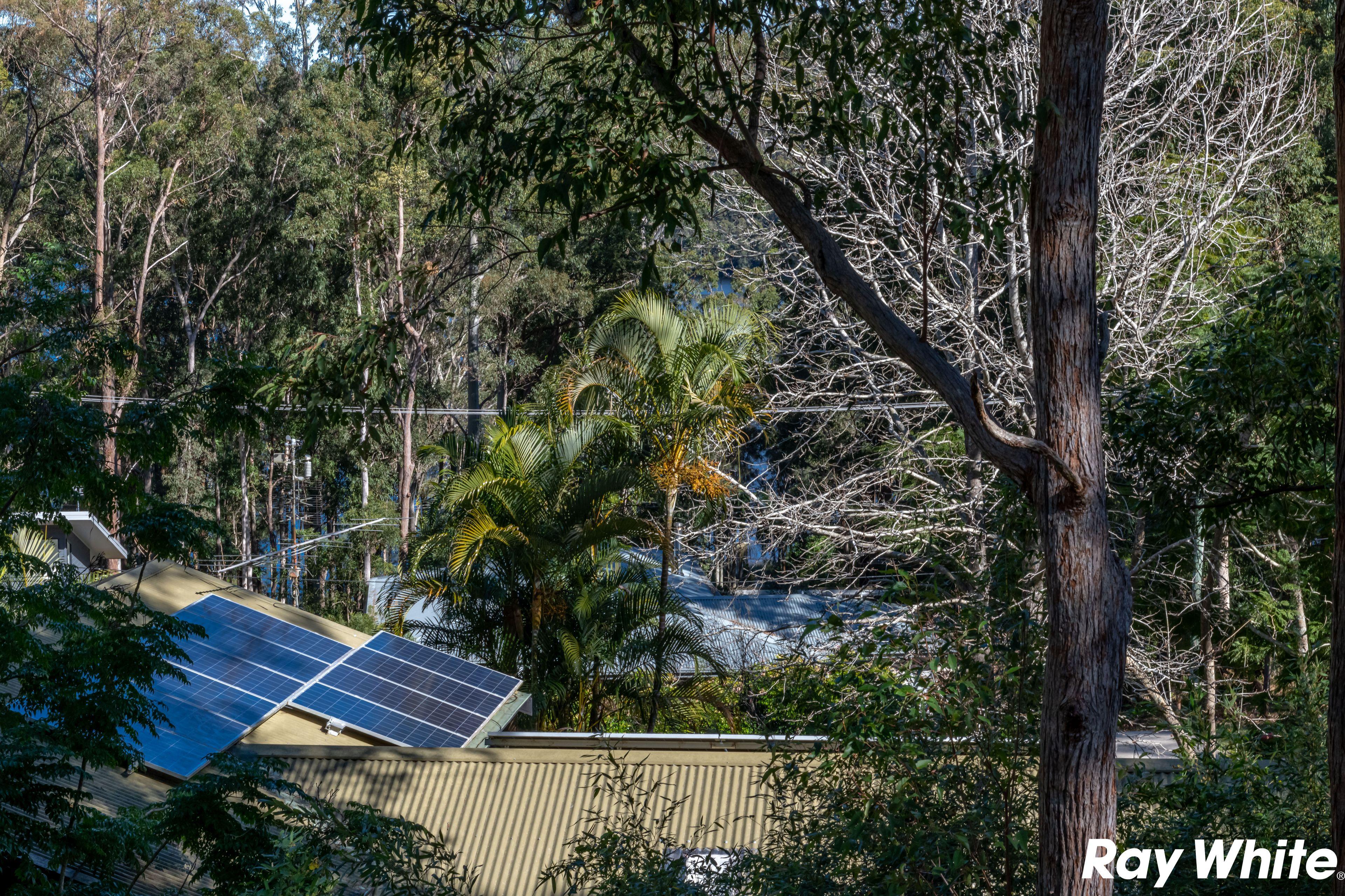 IDYLLIC  PLACE TO CALL HOME IN TARBUCK BAY