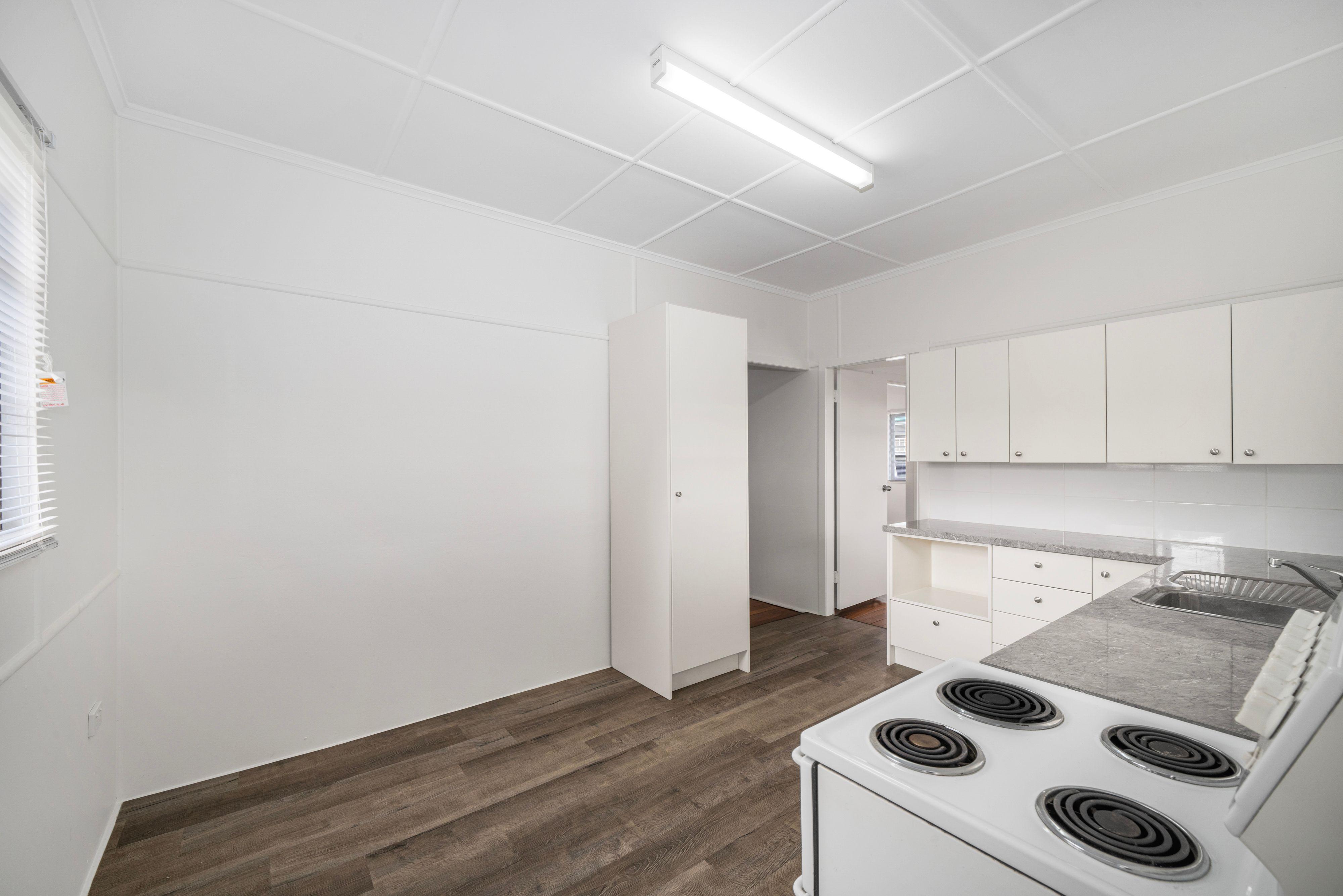 RENOVATED - 3 Bedroom Home in Mount Gravatt