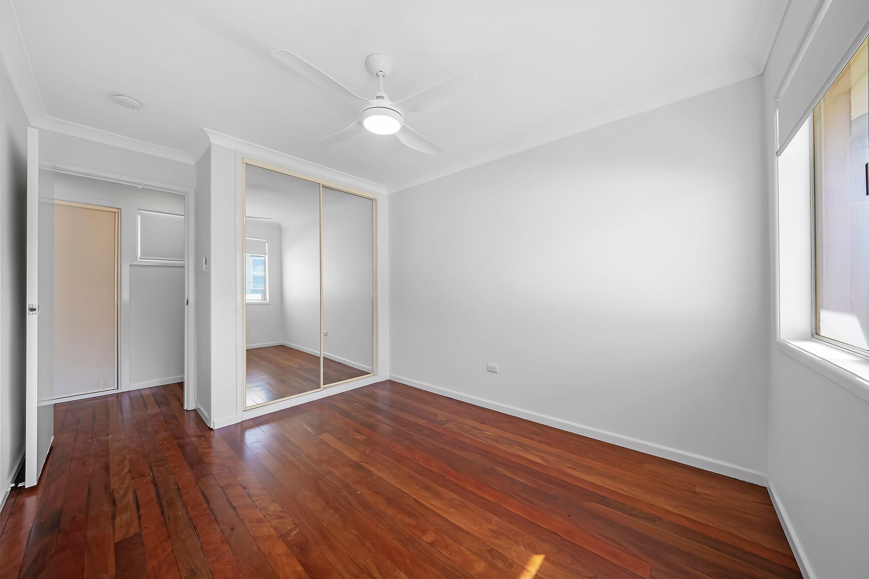 Renovated Beachside Apartment