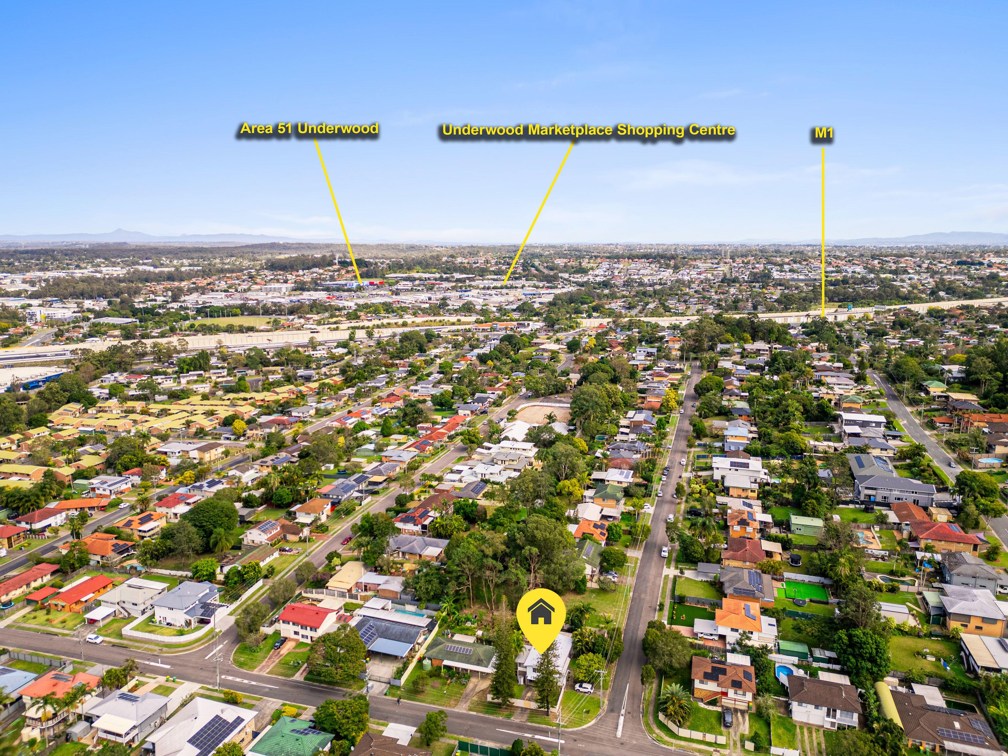 Highset home in Great Location