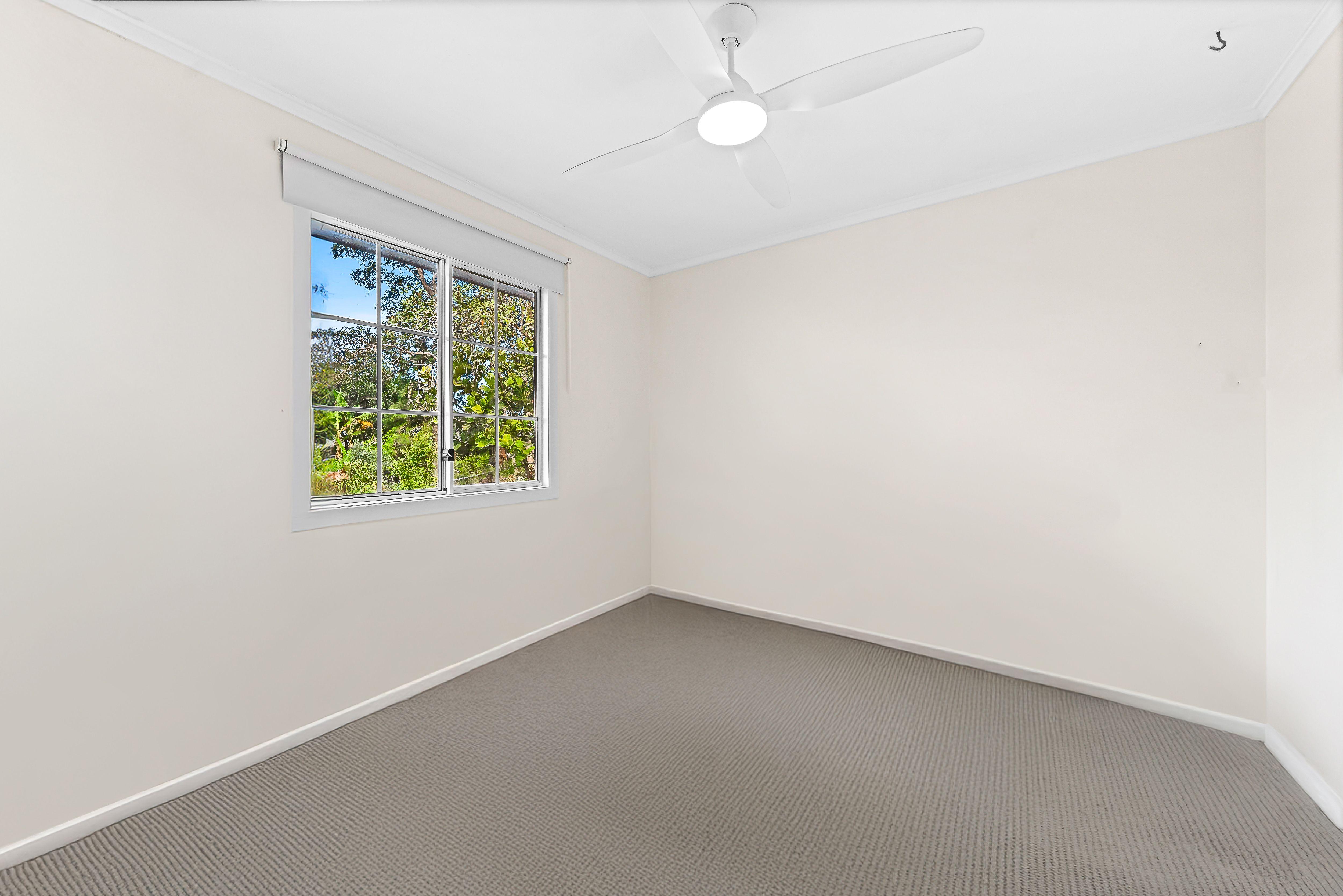 Highset home in Great Location