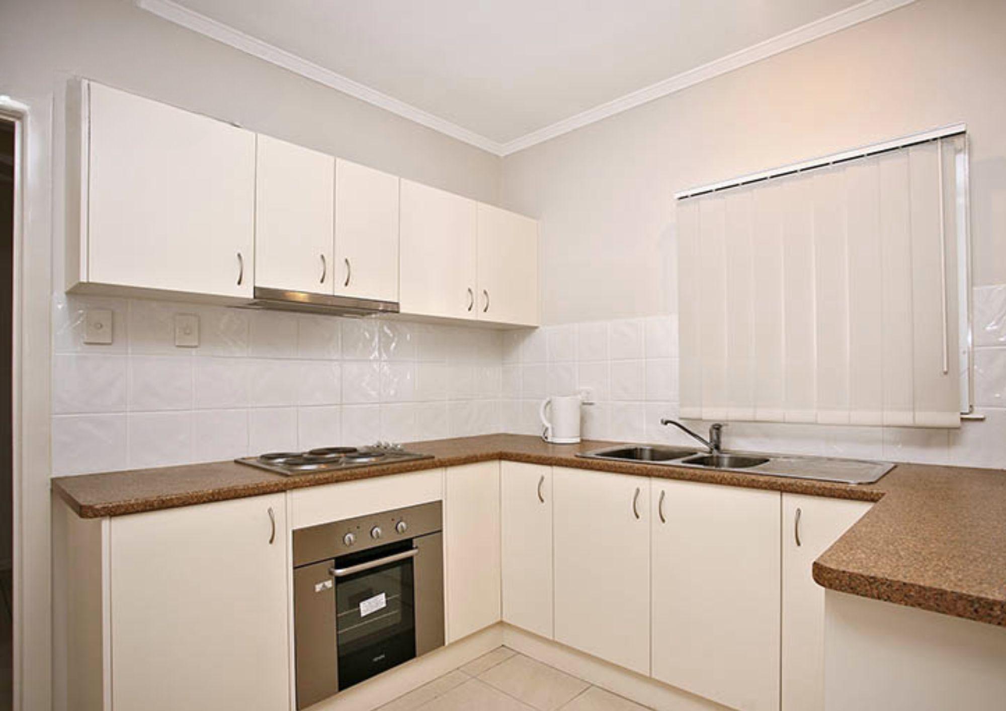 5 minute walk to the beach! Your new home at Woody Point