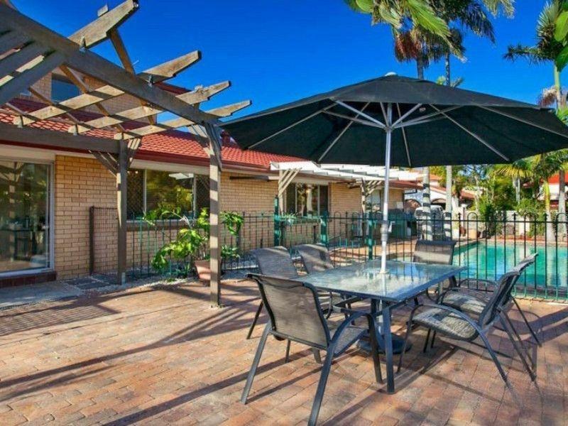 Spacious Family Home with Pool & Dual Living Options