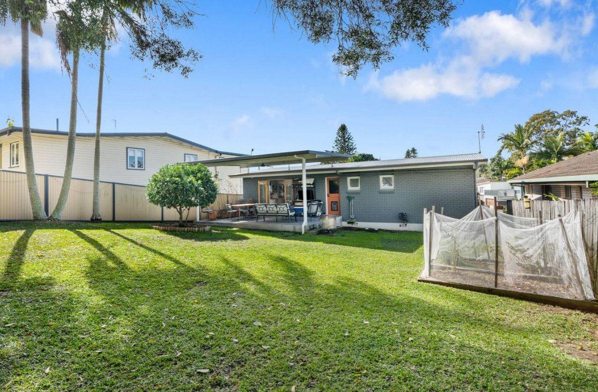 43 Anne Street, Southport, QLD 4215 - House for Rent - harcourts.net