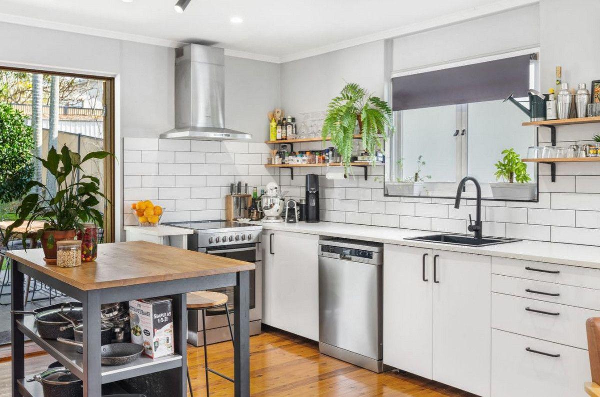 43 Anne Street, Southport, QLD 4215 - House for Rent - harcourts.net