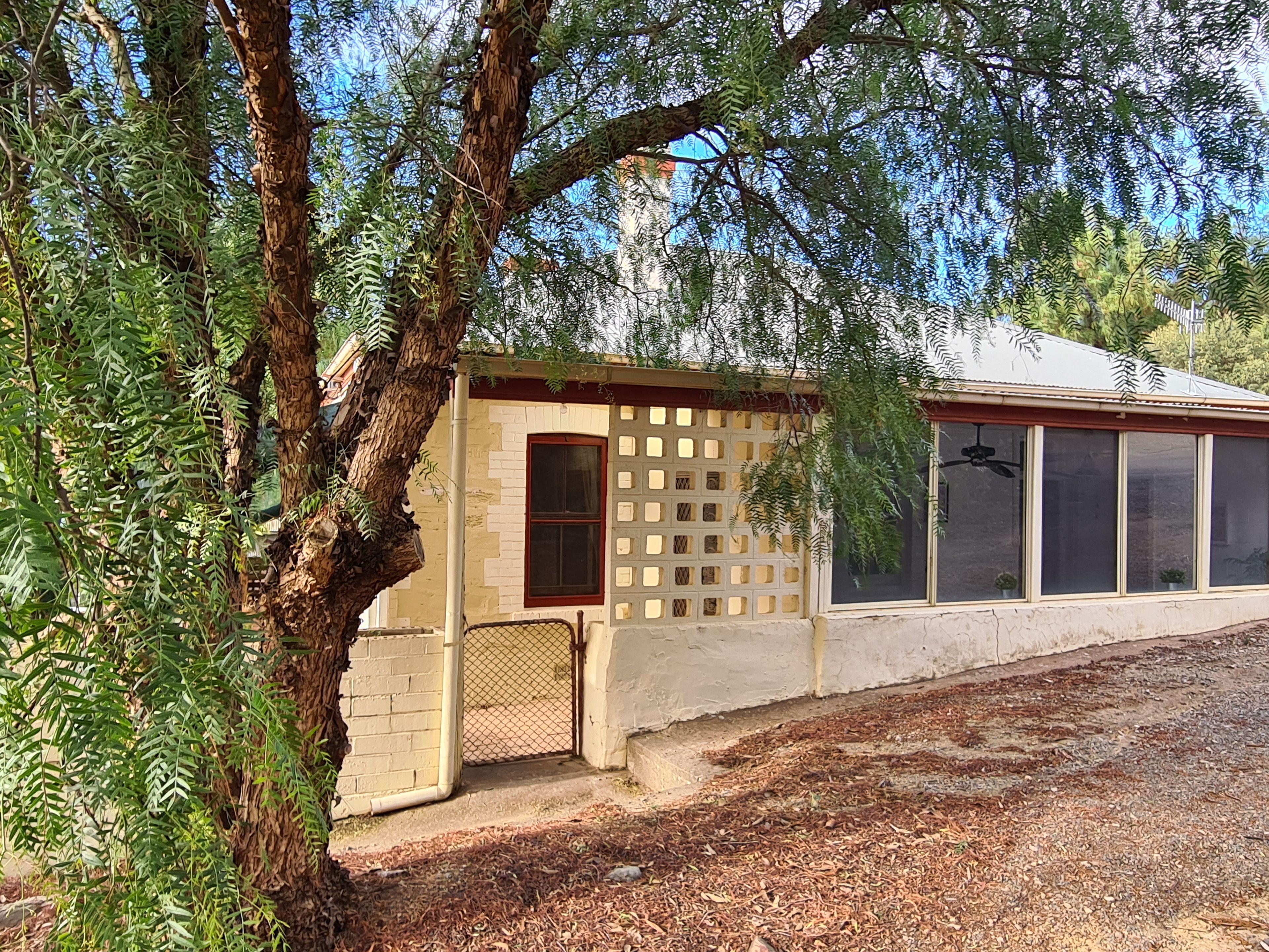 Prop-GPT: House: SA Burra, SA 5417 Home For Rent