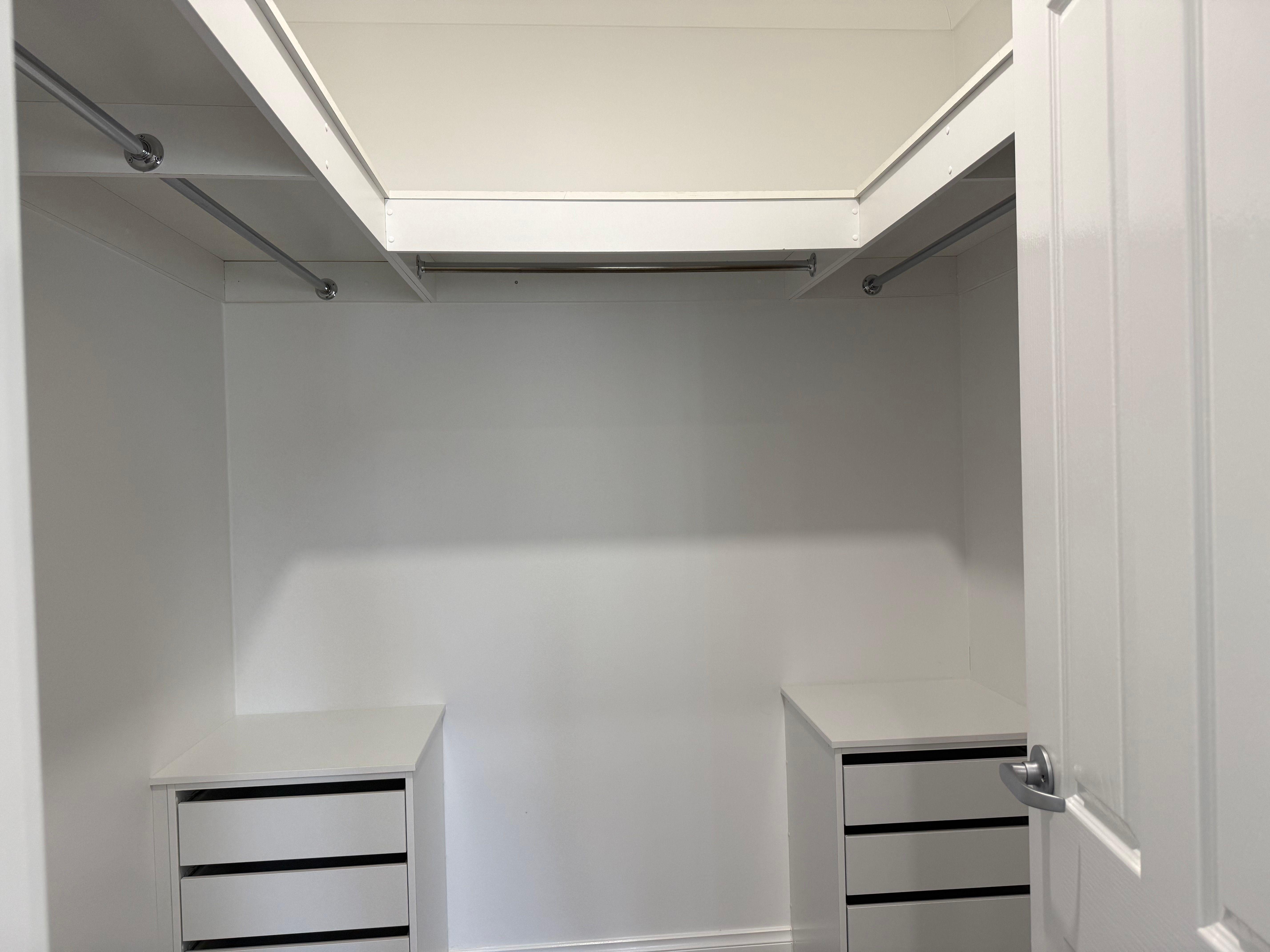 IMMACULATE FAMILY HOUSE IN GREAT SUBURB