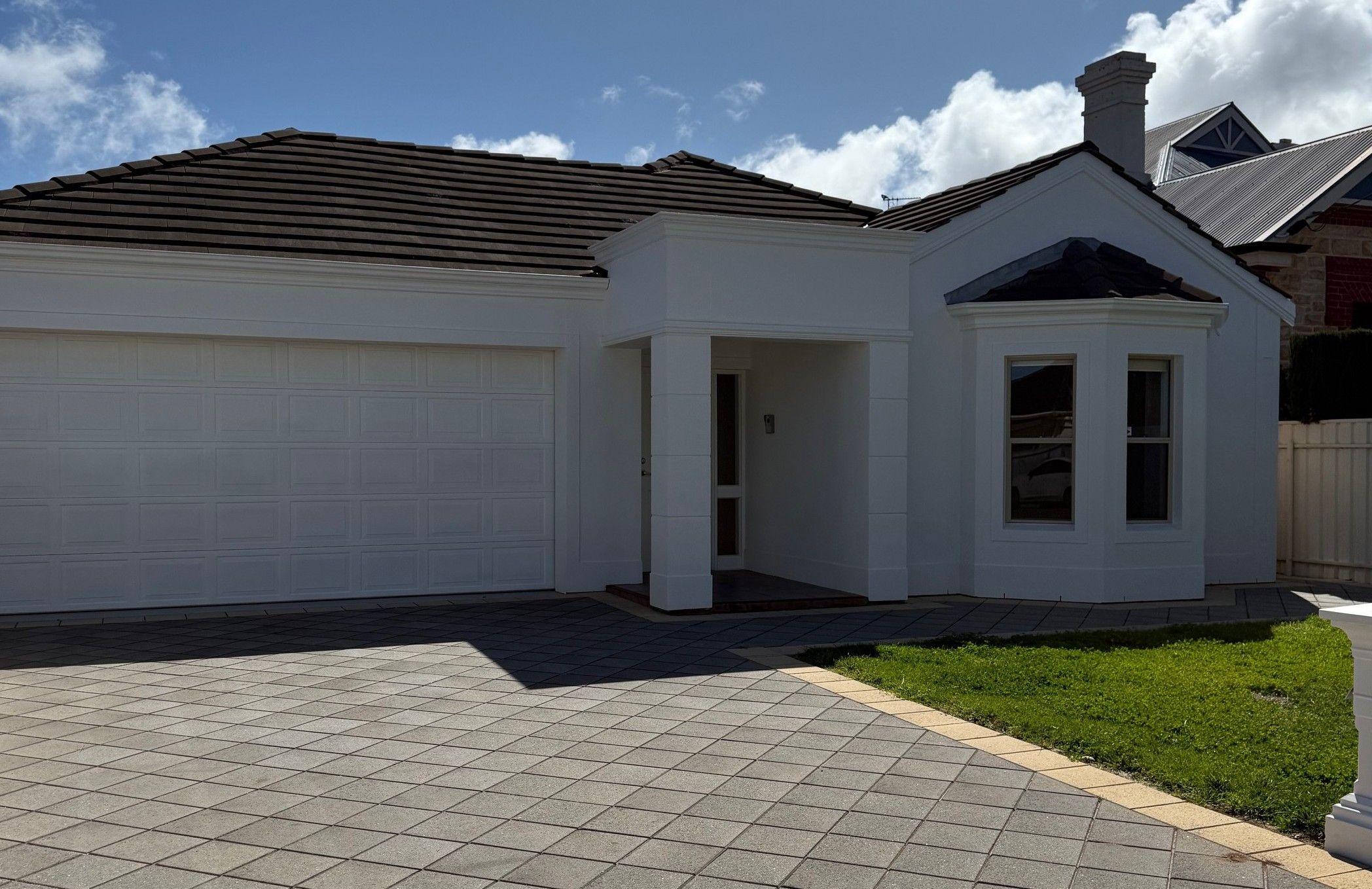 IMMACULATE FAMILY HOUSE IN GREAT SUBURB