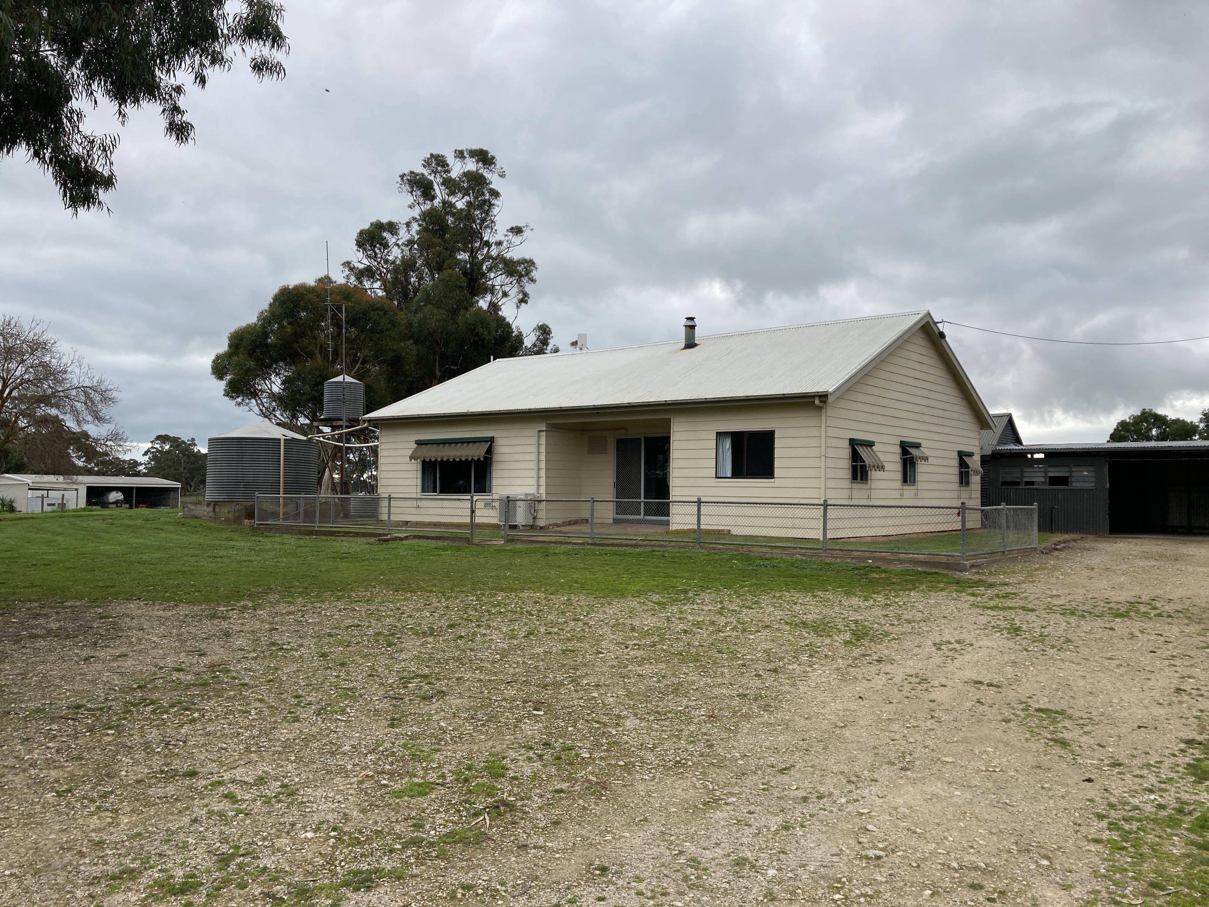 Prop-GPT: House: SA Bordertown, SA 5268 Home For Rent