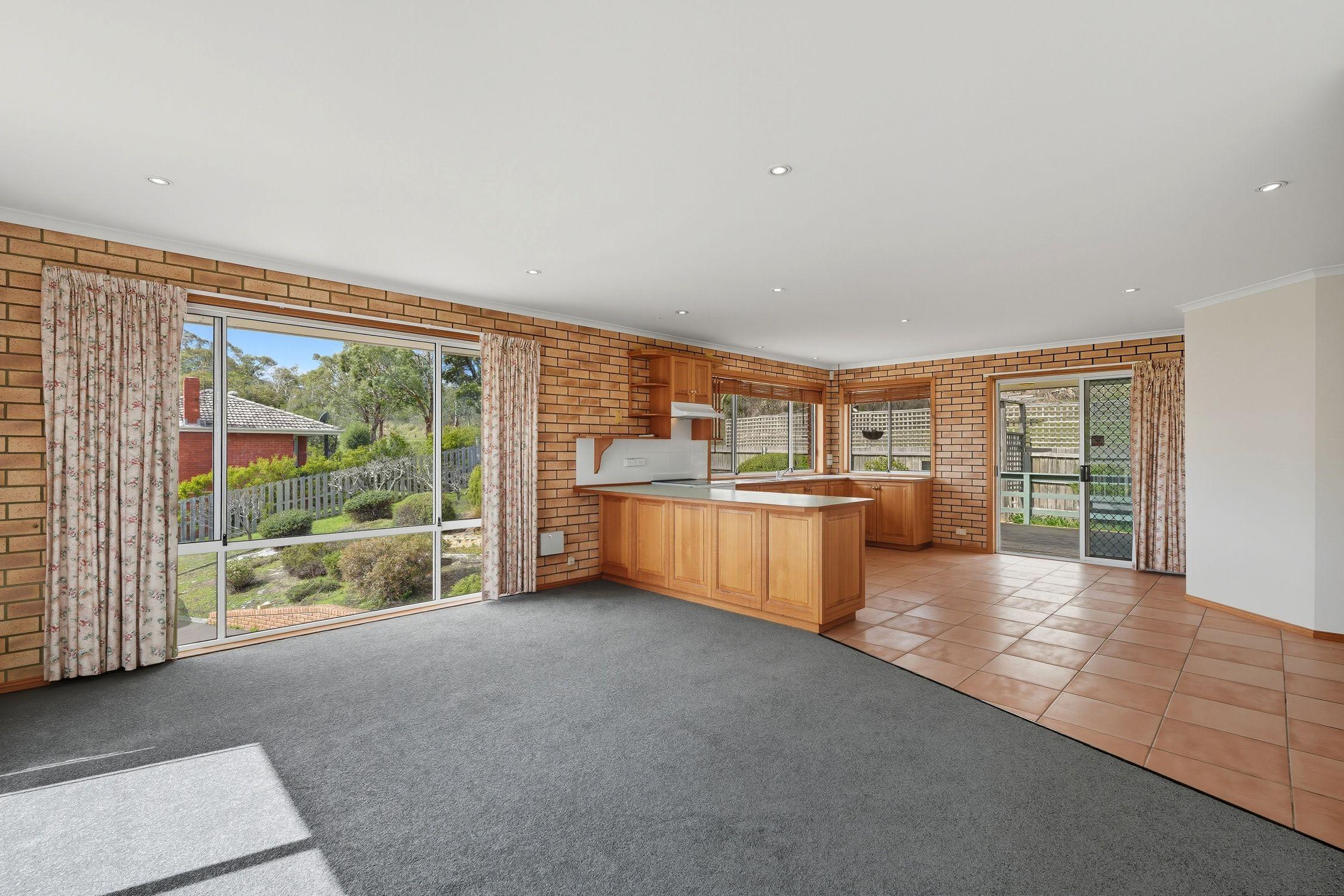 Spacious Family Home With Possible 4th Bedroom!