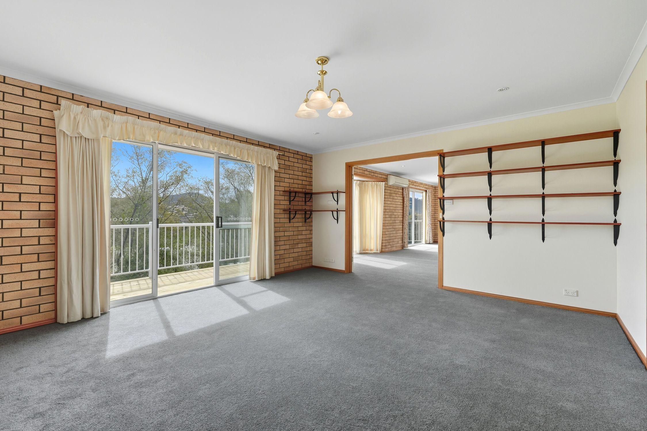 Spacious Family Home With Possible 4th Bedroom!