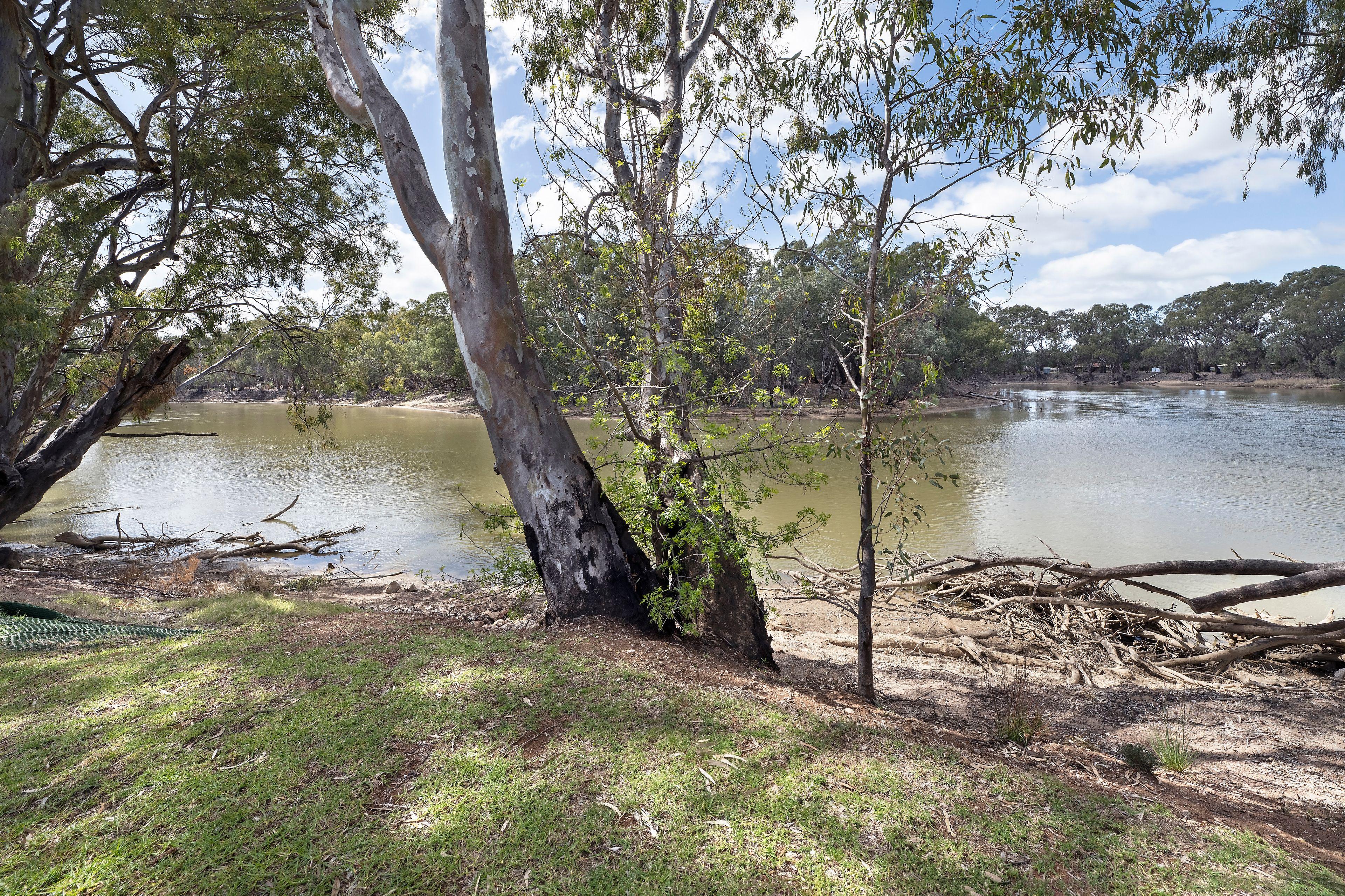 Prop-GPT: House: VIC Nyah, VIC 3594 Home For Rent