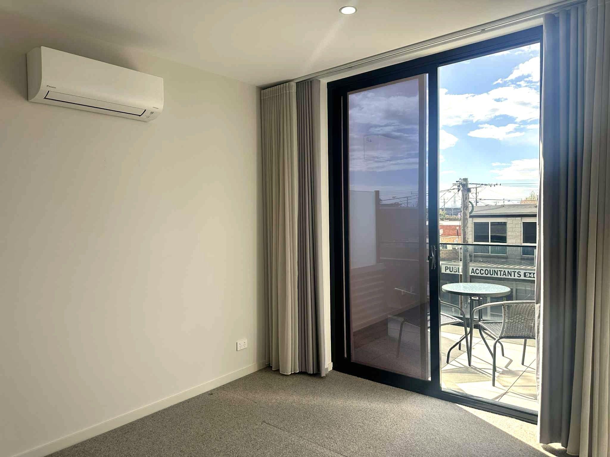 Light-Filled Apartment with Modern Appeal